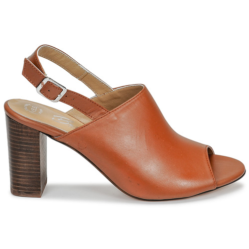 Betty London - JIKOTEGE - Camel