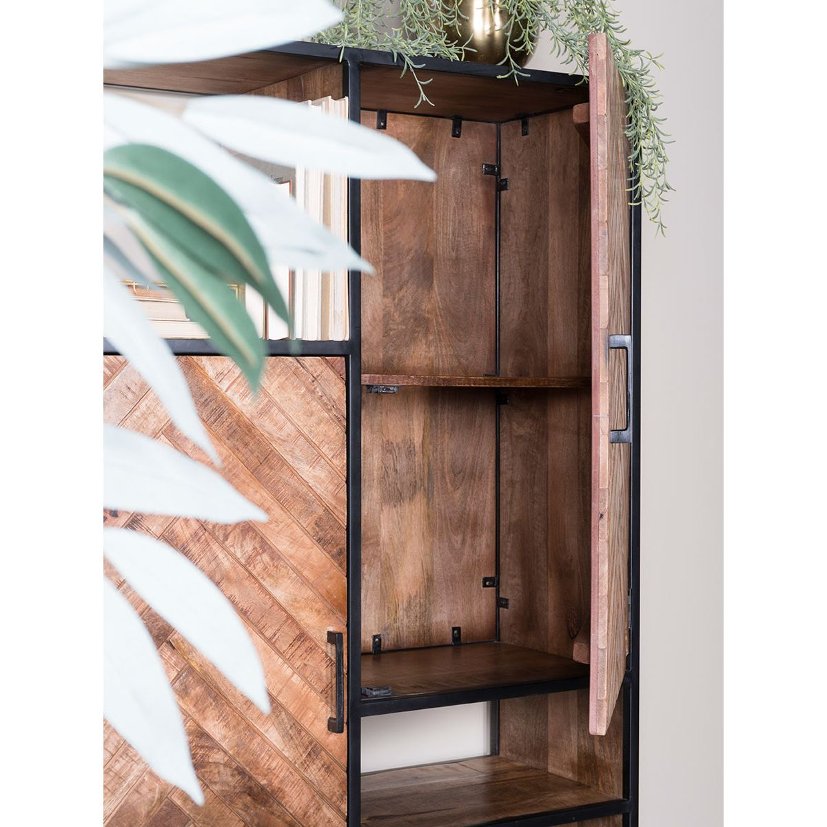 Kast Roan Visgraat - Bruin Mangohout
