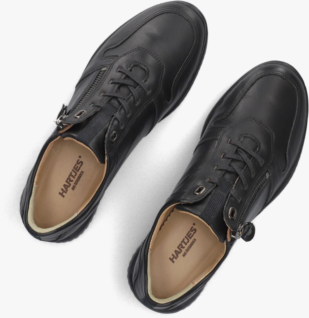 zwarte hartjes lage sneakers 162.1105/99