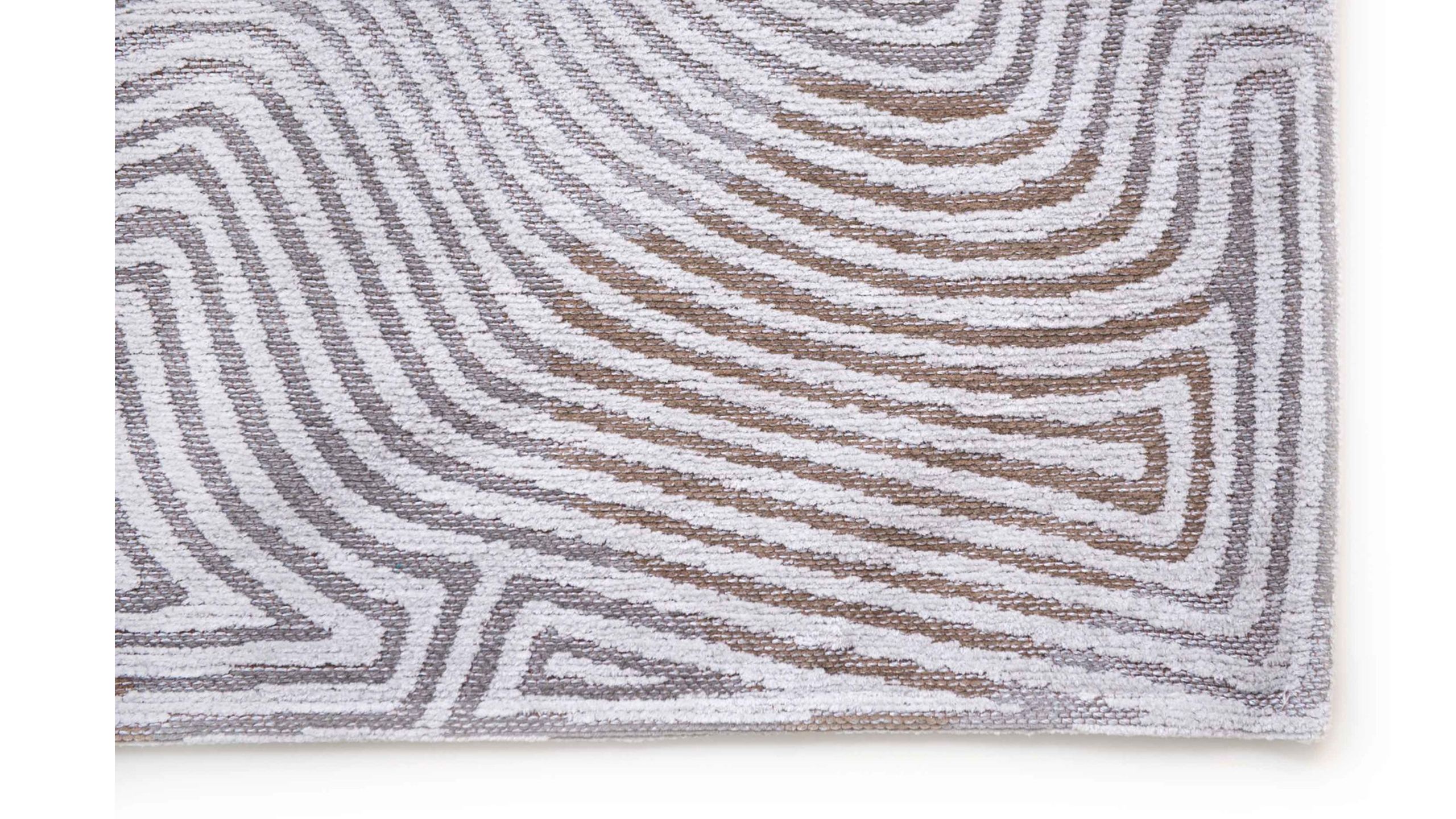 Vloerkleed Oyster White 9228 Coral  | Louis de Poortere