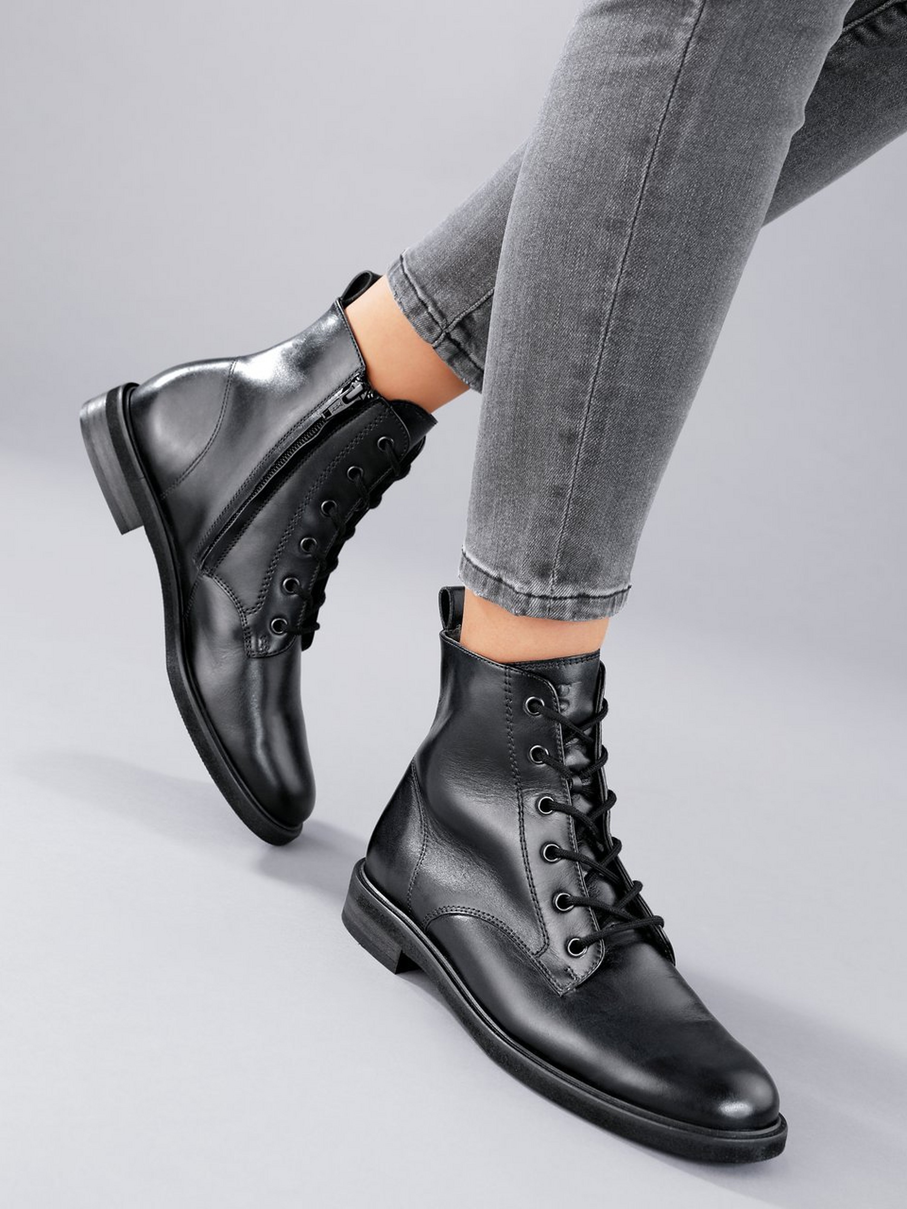 Schnür-Stiefelette