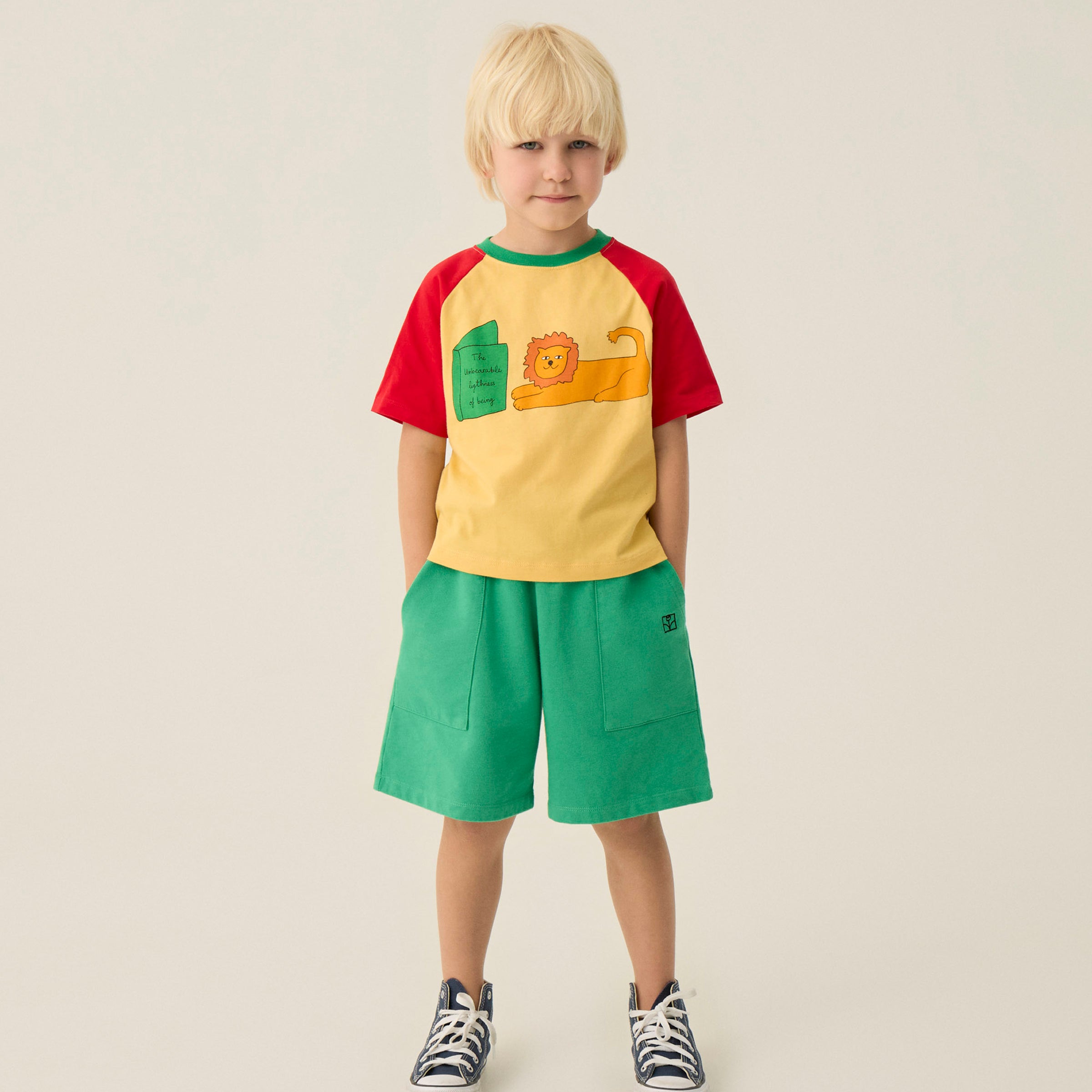 T-Shirt Reading Lion Yellow