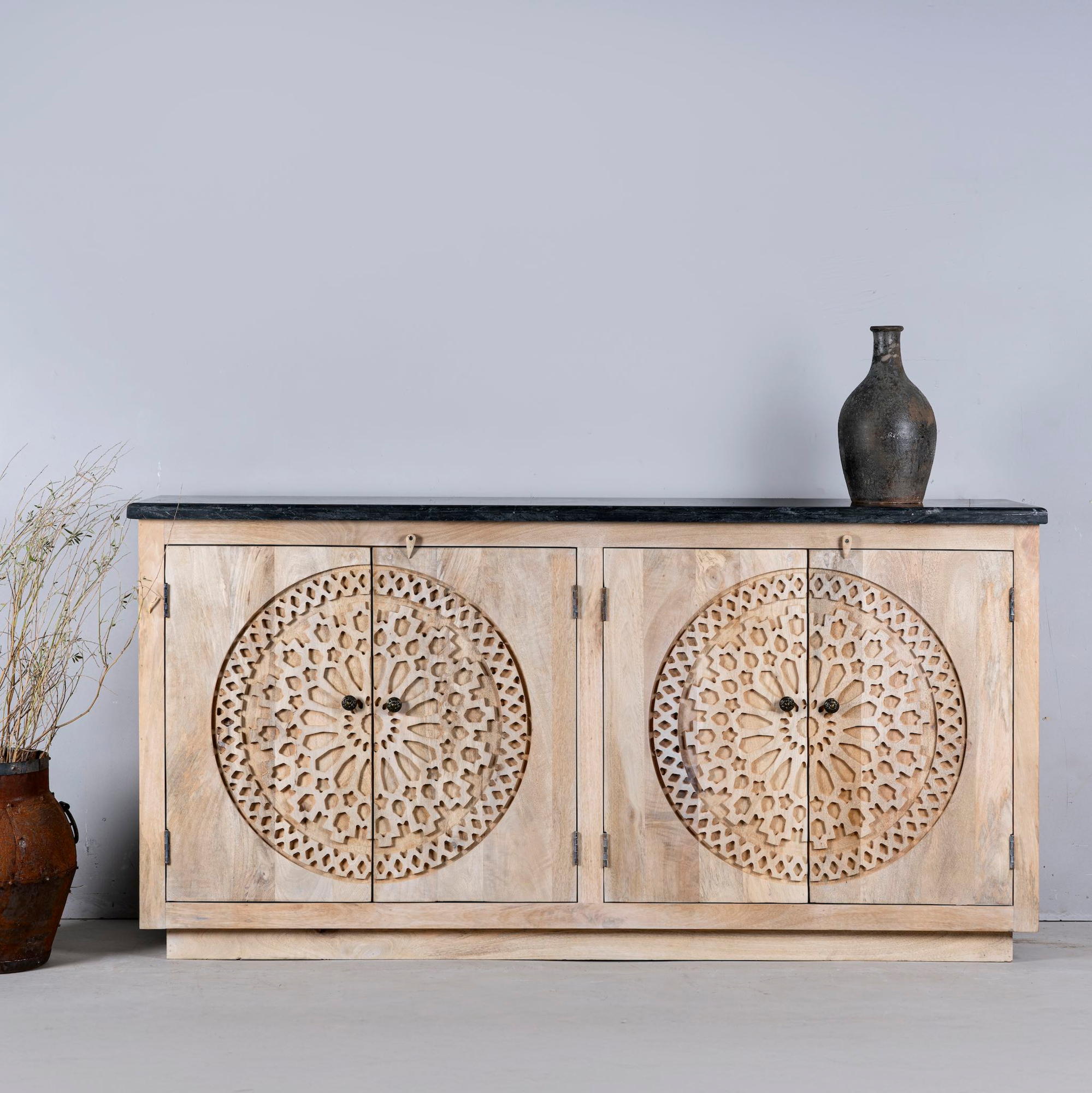 Dressoir Aadit #1