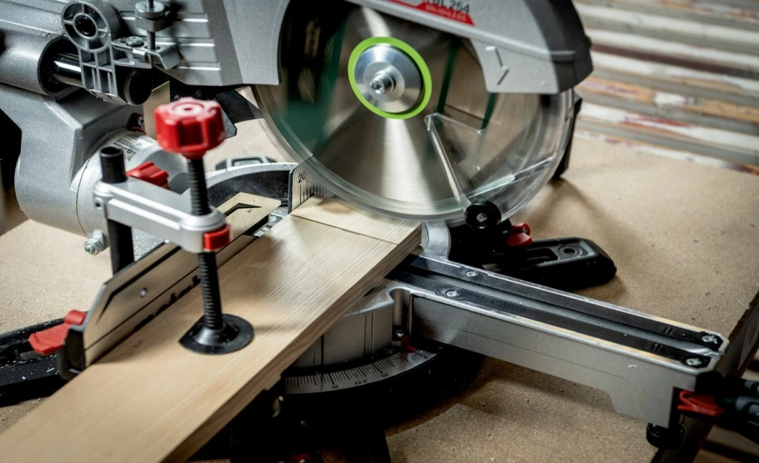 Metabo KGS 18 LTX BL 254 LiHD Accu afkortzaag body - 254 x 30 mm