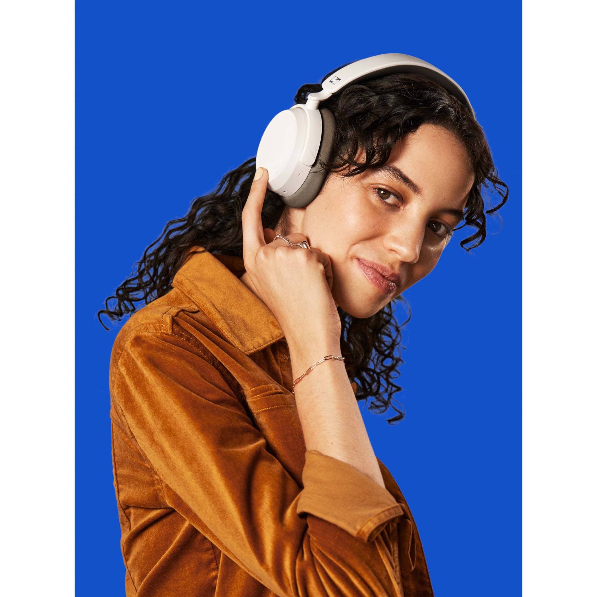 Sennheiser Accentum Plus Wireless White Bluetooth Noise Cancelling koptelefoon