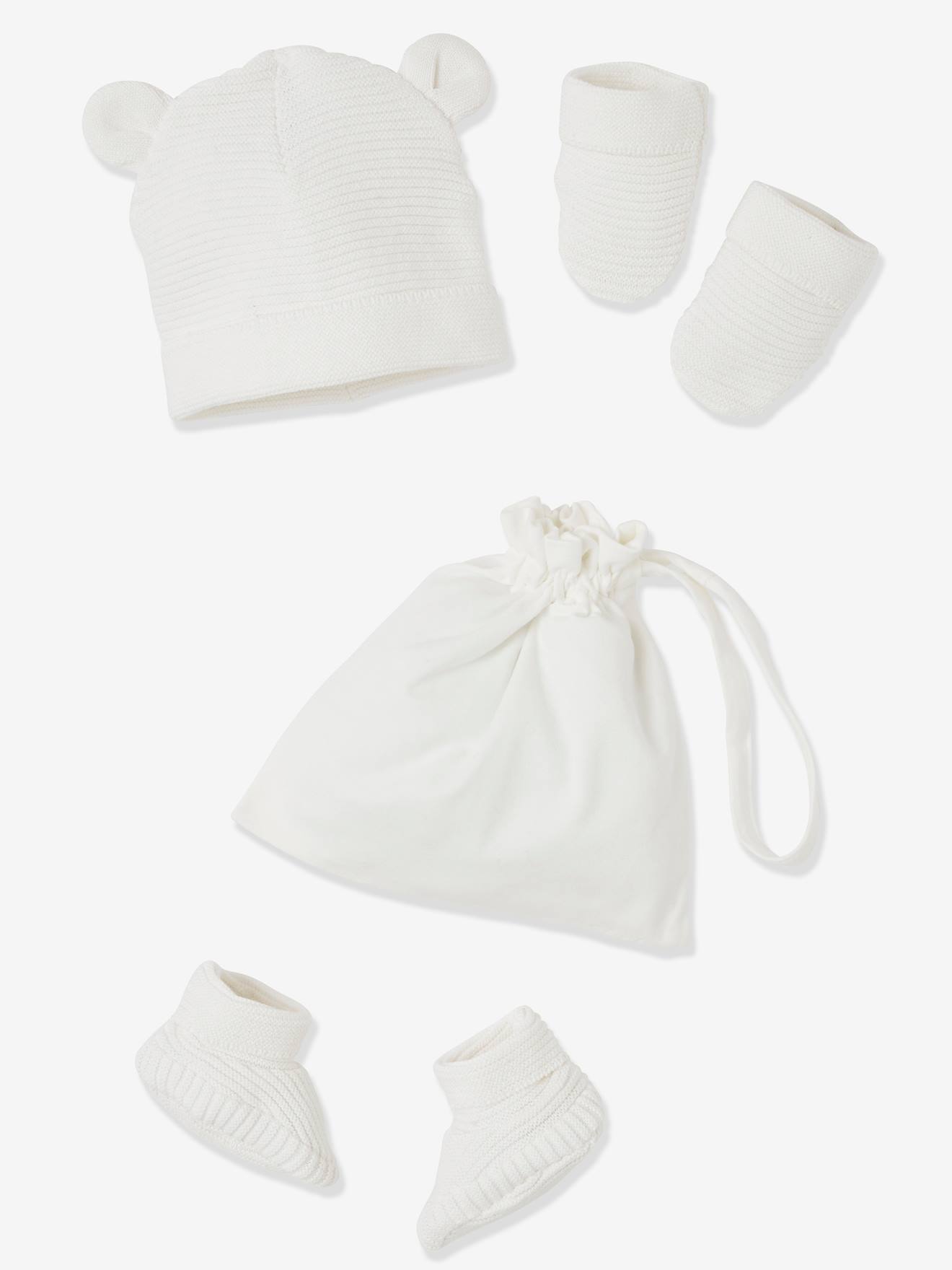 Conjunto para recém-nascido com gorro, luvas e sapatinhos, acompanhado de bolsa azul-marinho combinando.