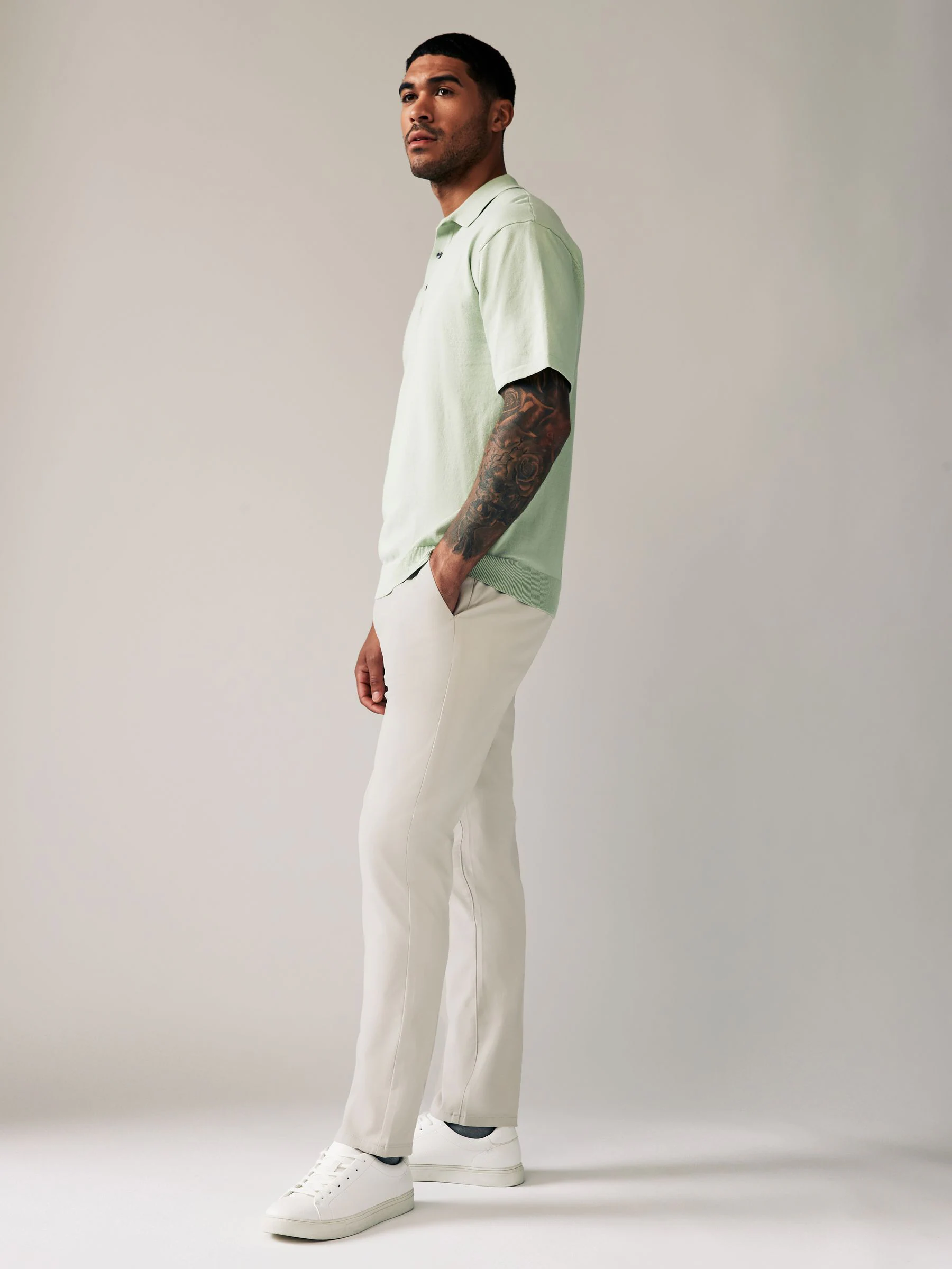 Kiezelkleurig licht - Slim Fit - Stretchy chino