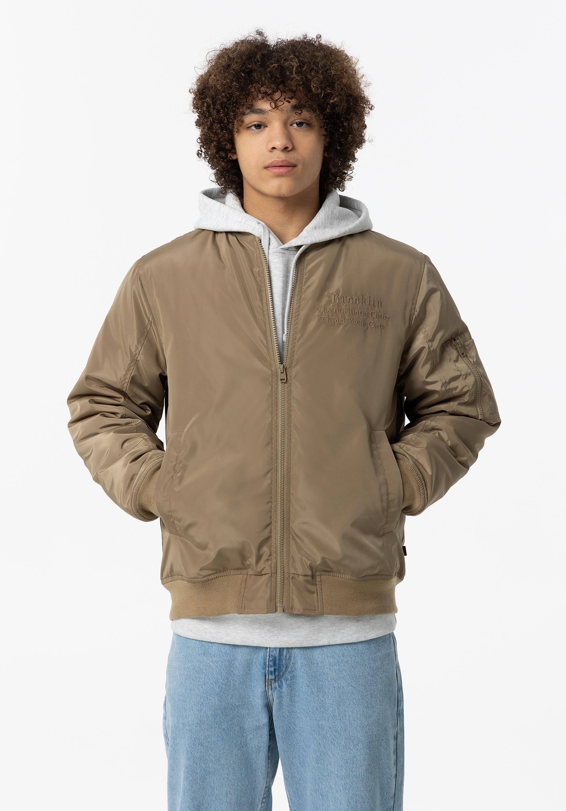 Casaco Bomber com Bordado Frontal