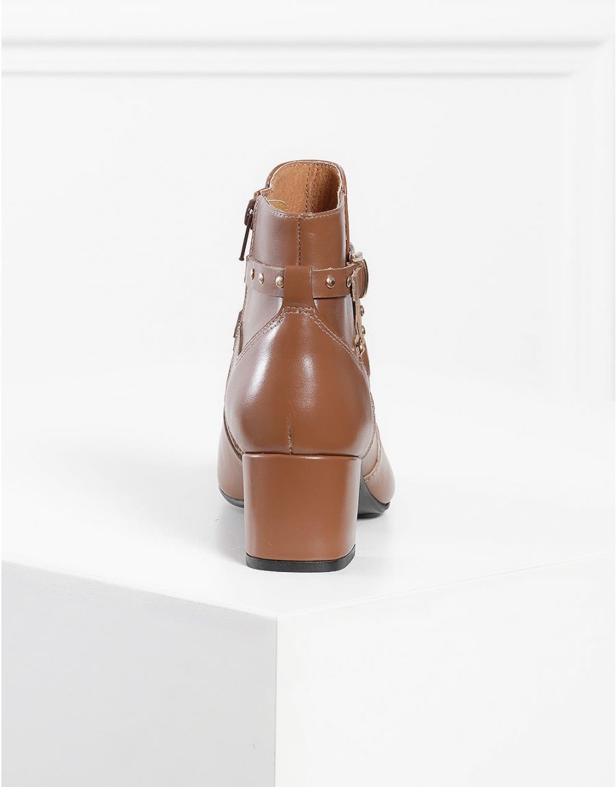 Bottines camel talons