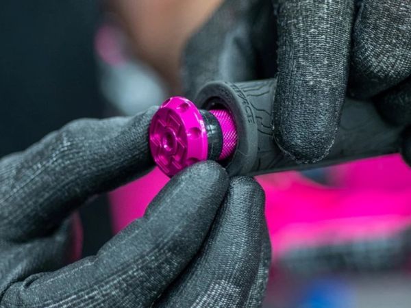 Muc-Off Stealth Tubeless Puncture Plug, Iridescent