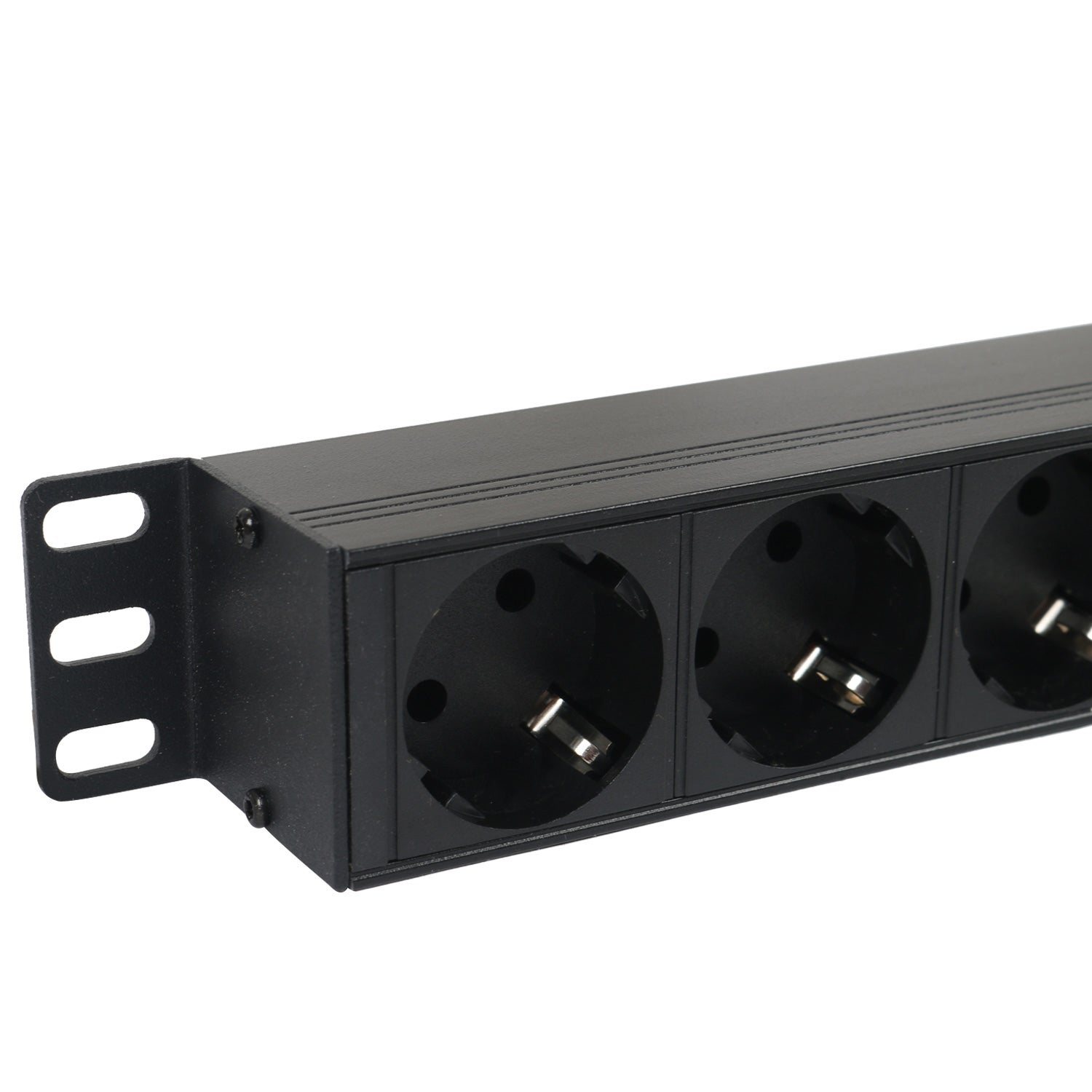 Innox RPD R8S-FS-USB 19 inch stroomverdeler met USB