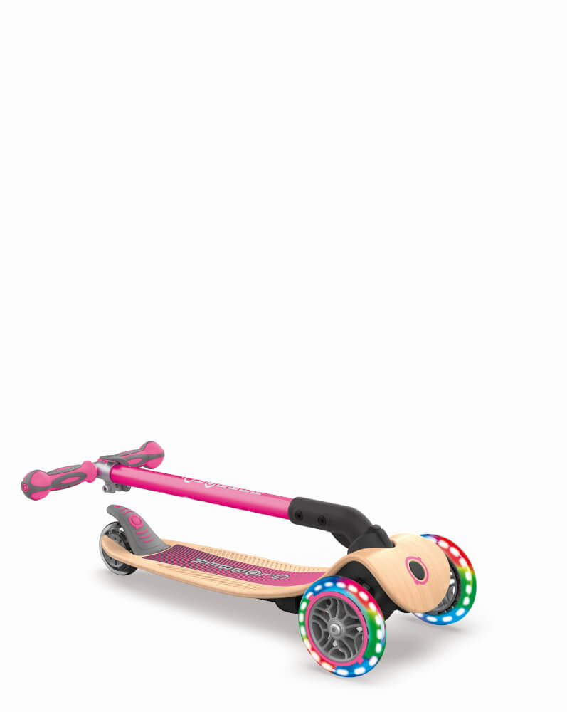 GLOBBER PRIMO FOLDABLE WOOD LIGHTS pink, mit Leuchtrollen und Holzdeck