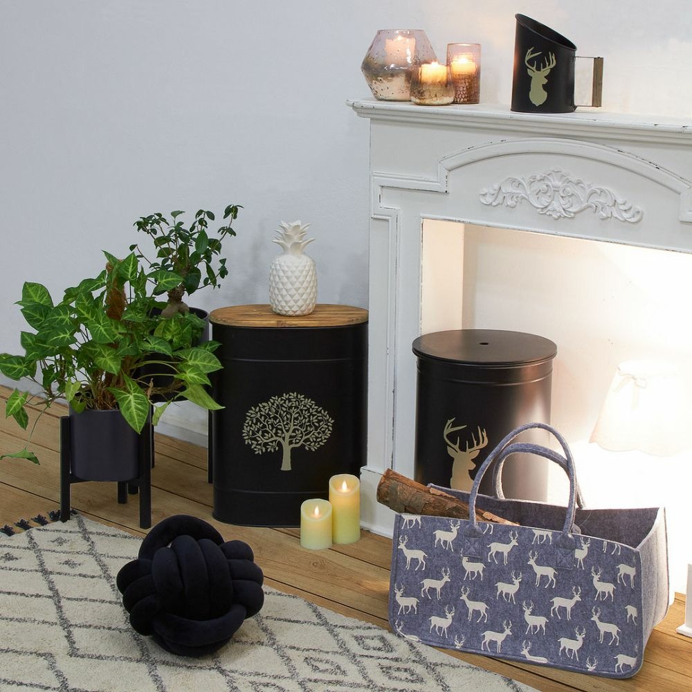 Tabouret et seau à pellets en métal