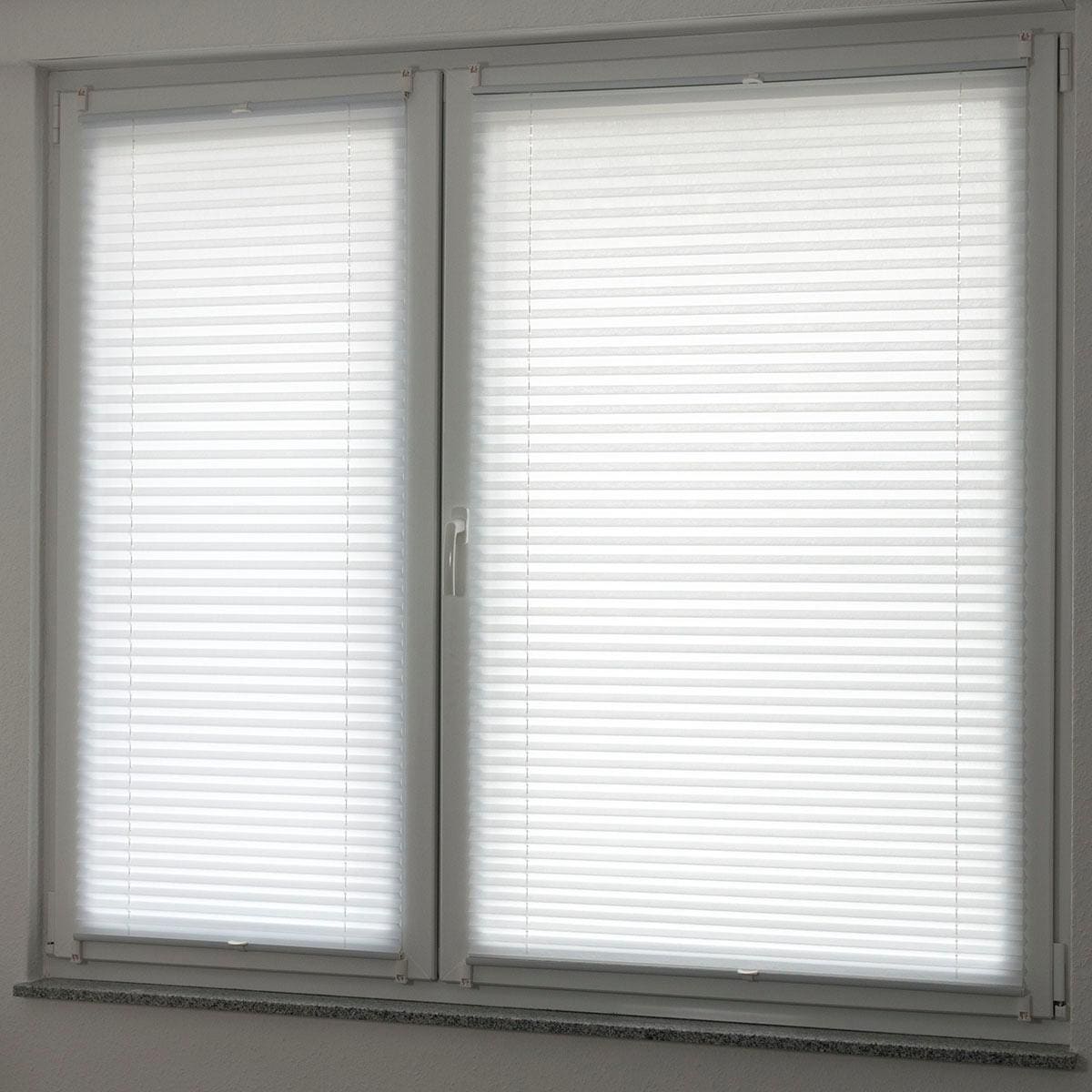 Kutti Plissee »Brisa« Lichtschutz ohne Bohren verspannt Klemmfix, Sichtschutz, blickdicht, einfarbig, Klemmträger