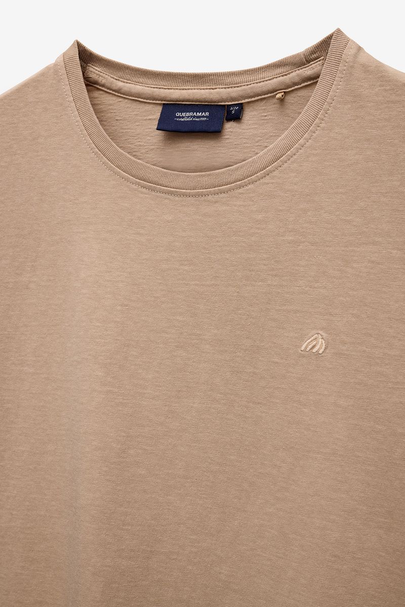 T-SHIRT EM ALGODÃO E LINHO