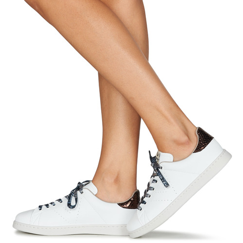 Victoria - TENIS VEGANO SERPIENTE - Blanc / Bronze
