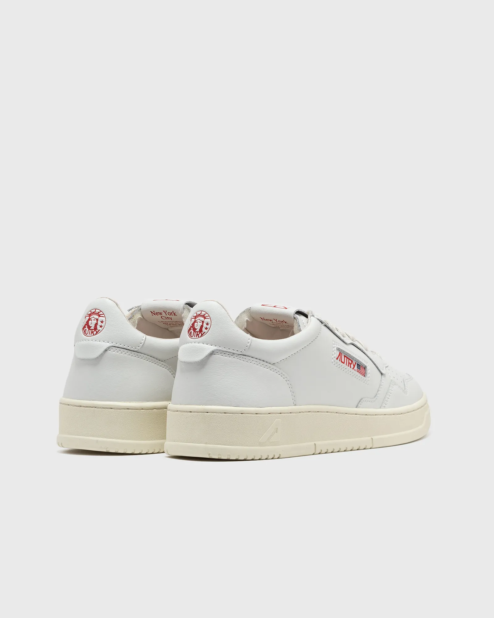 Autry Action Shoes WMNS MEDALIST LOW