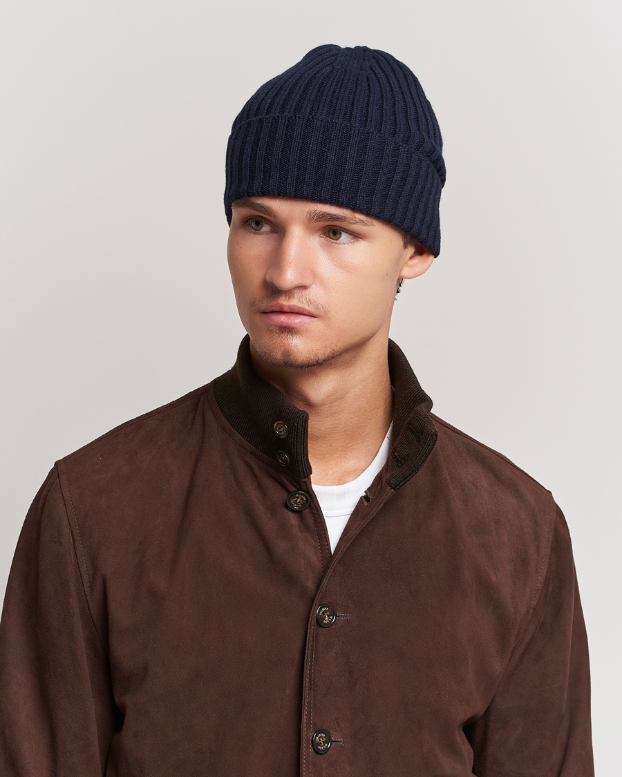 Piacenza Cashmere Ribbed Cashmere Beanie Navy