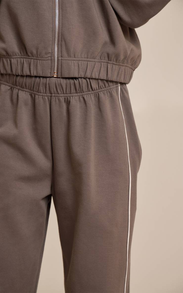 Charbon Jogging Interlock À Jambes Larges Avec Passepoil Contrasté
