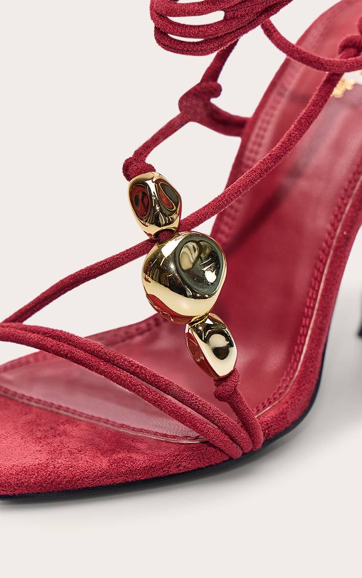 Rouge Sandales À Talons Aiguilles À Brides En Synthétique Brûlée Avec Finitions Dorées