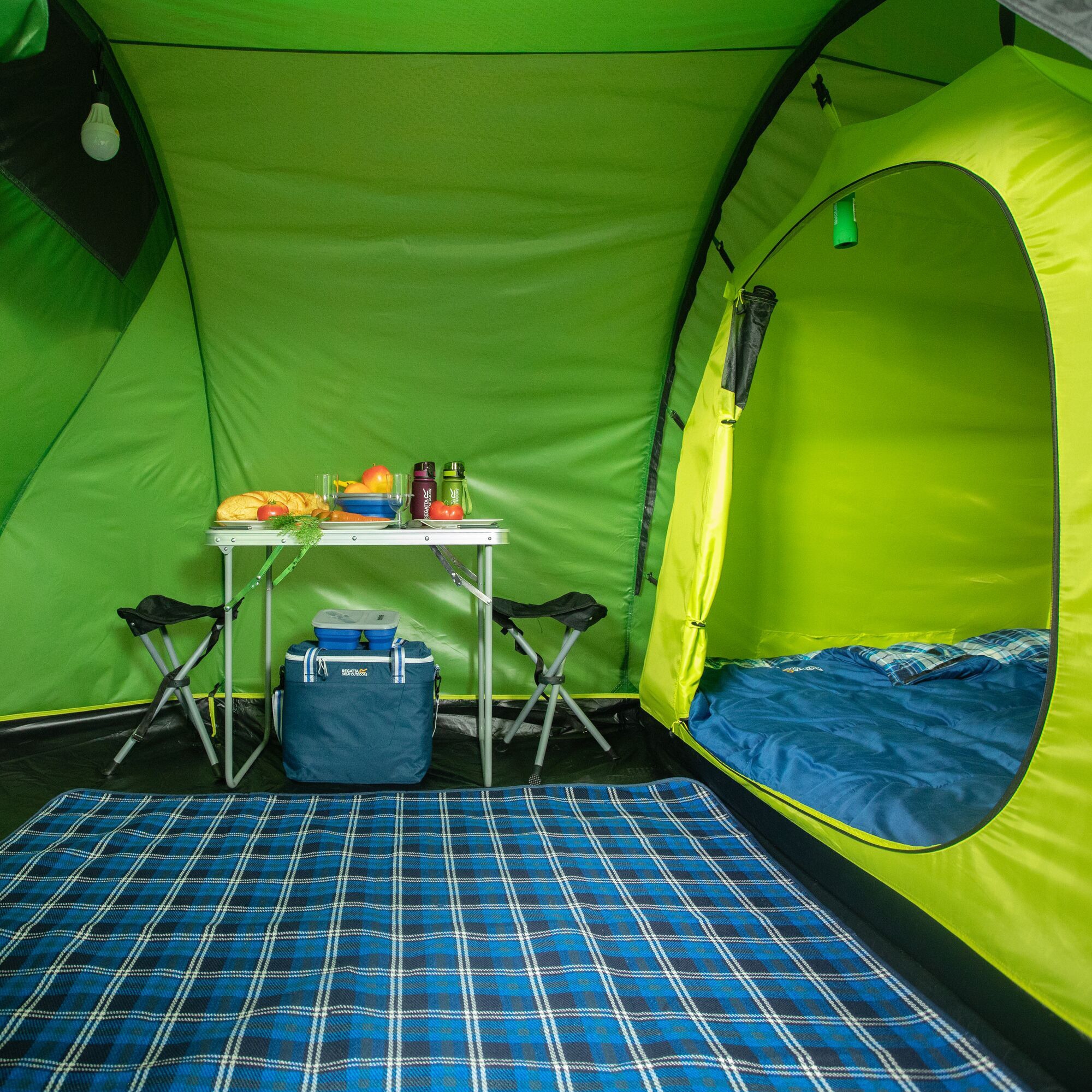 Regatta Montegra  Tunnelzelt 430 x 235 x 135 cm für 4 Personen