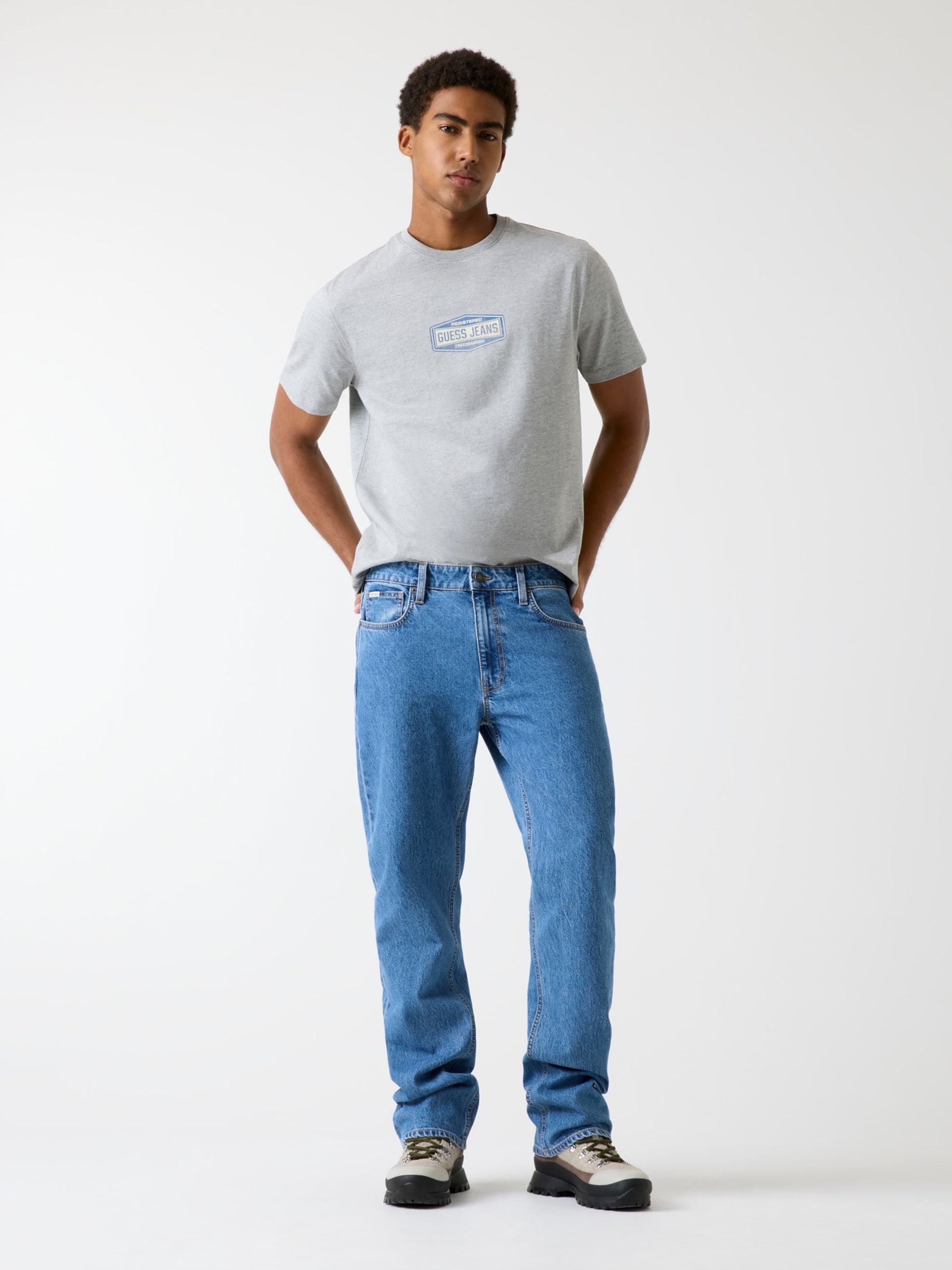 Calça jeans reta G16