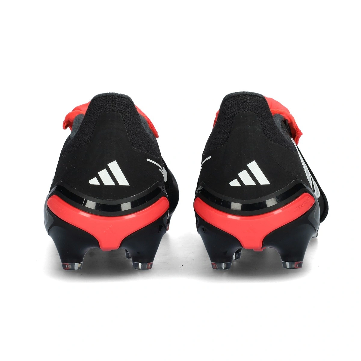 Chuteira adidas Predator Pro FT AG