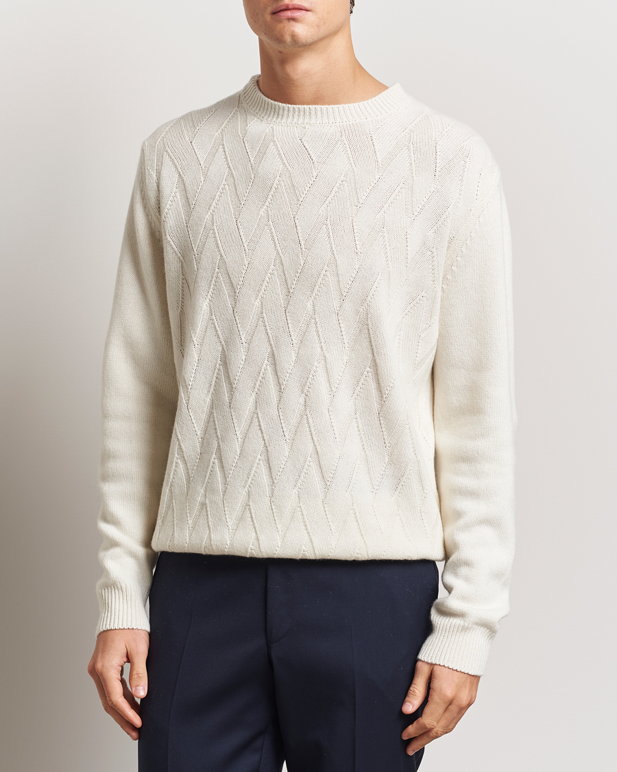 Oscar Jacobson Aston Wool/Cashmere Knitted Roundneck Off White