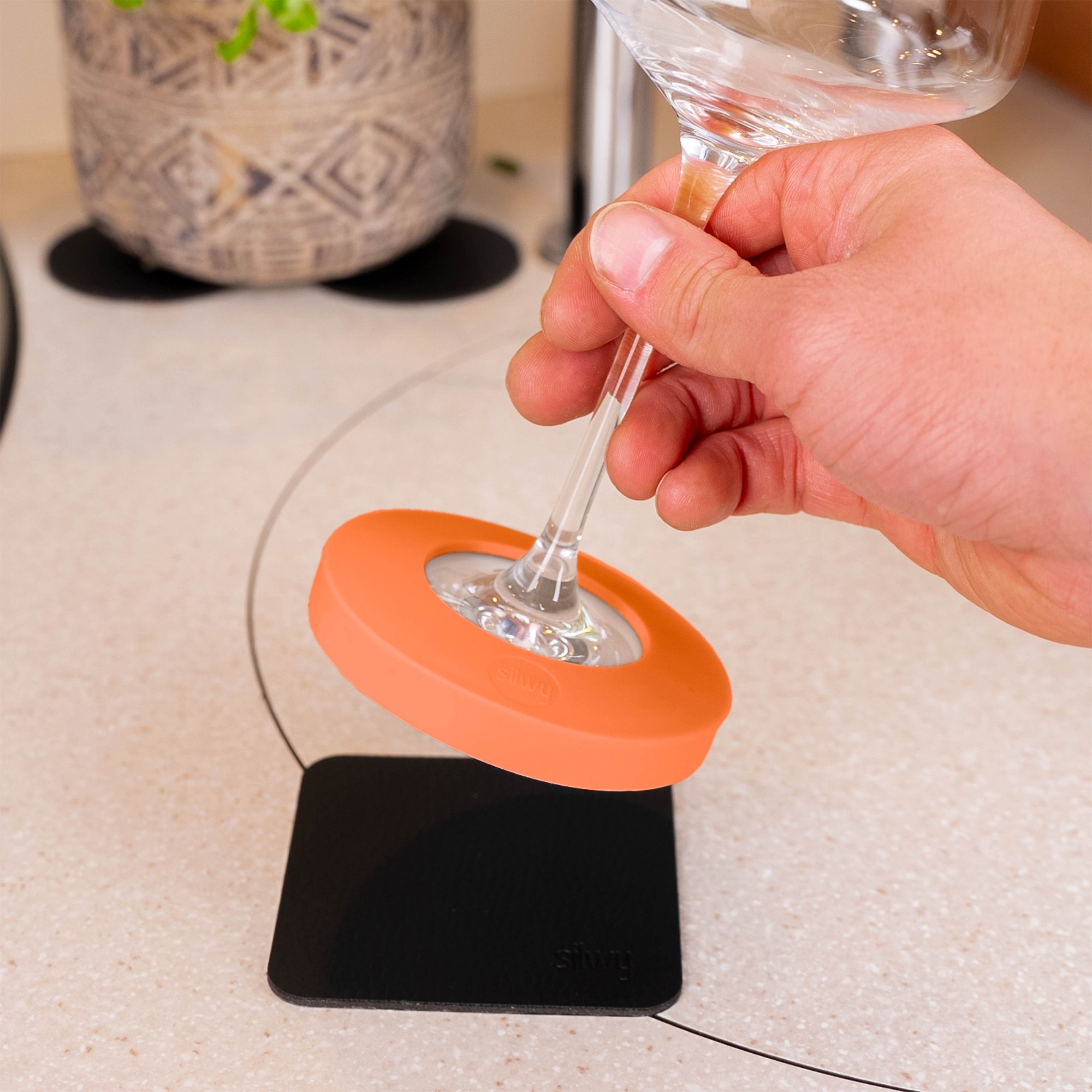 Magnet-Kondom für Stielgläser - 6er Set