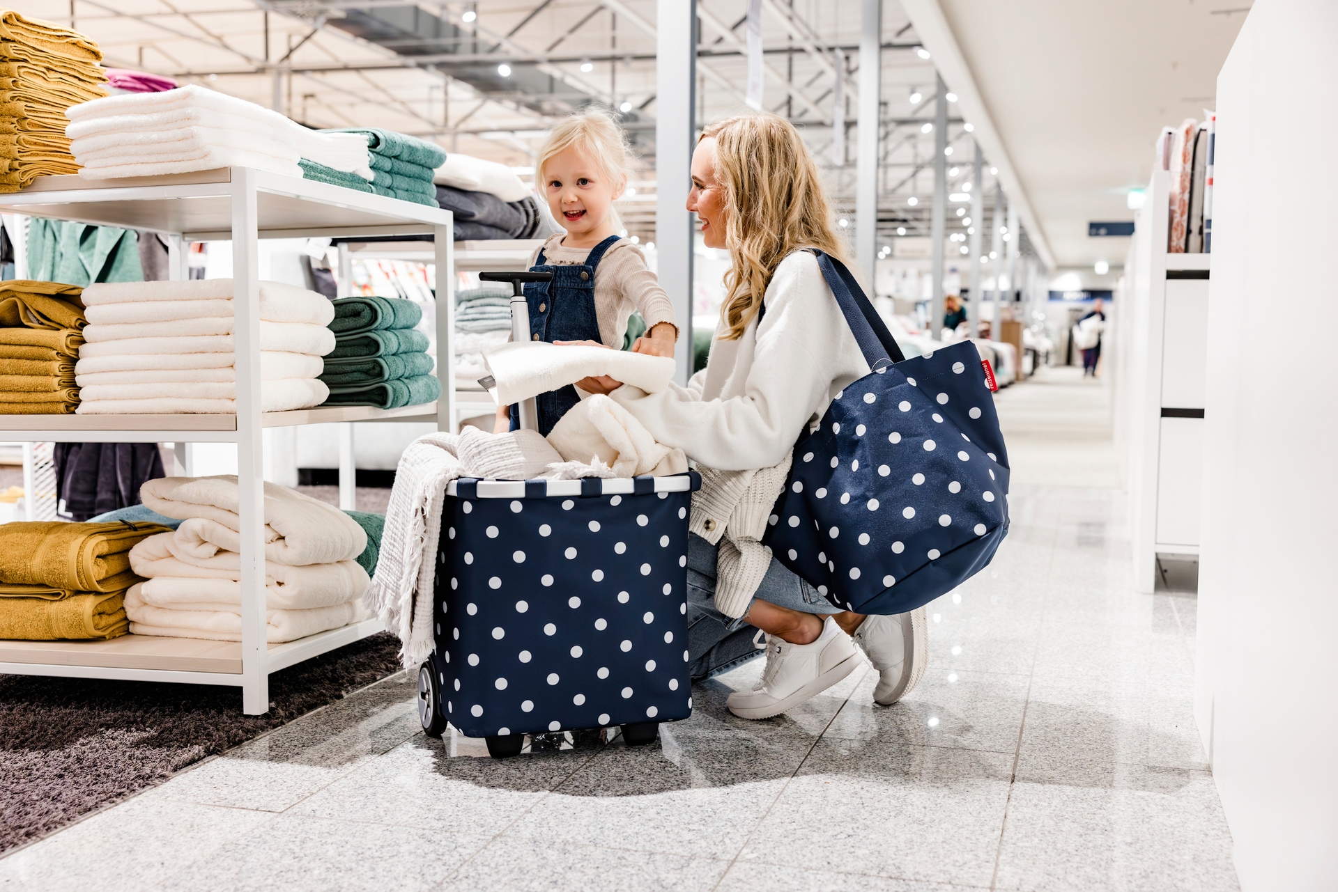reisenthel Einkaufstrolley CARRYCRUISER 40 Liter Dots