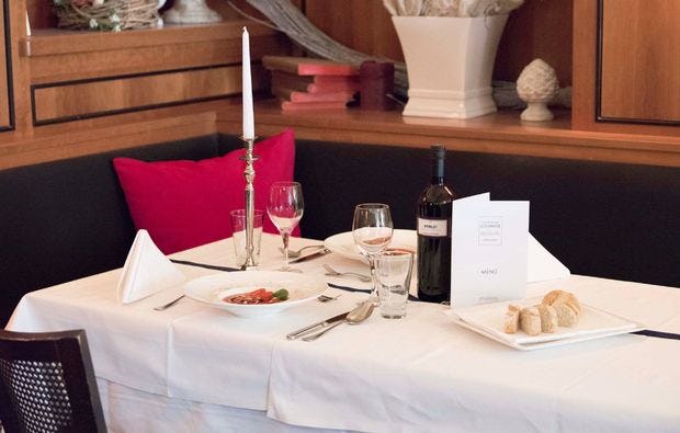 Historisches Dinner in München als Geschenk I mydays