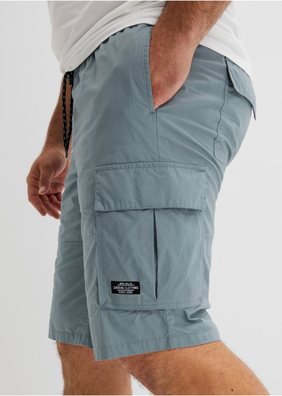 Bermuda cargo confort pour le ventre avec taille extensible, Regular Fit