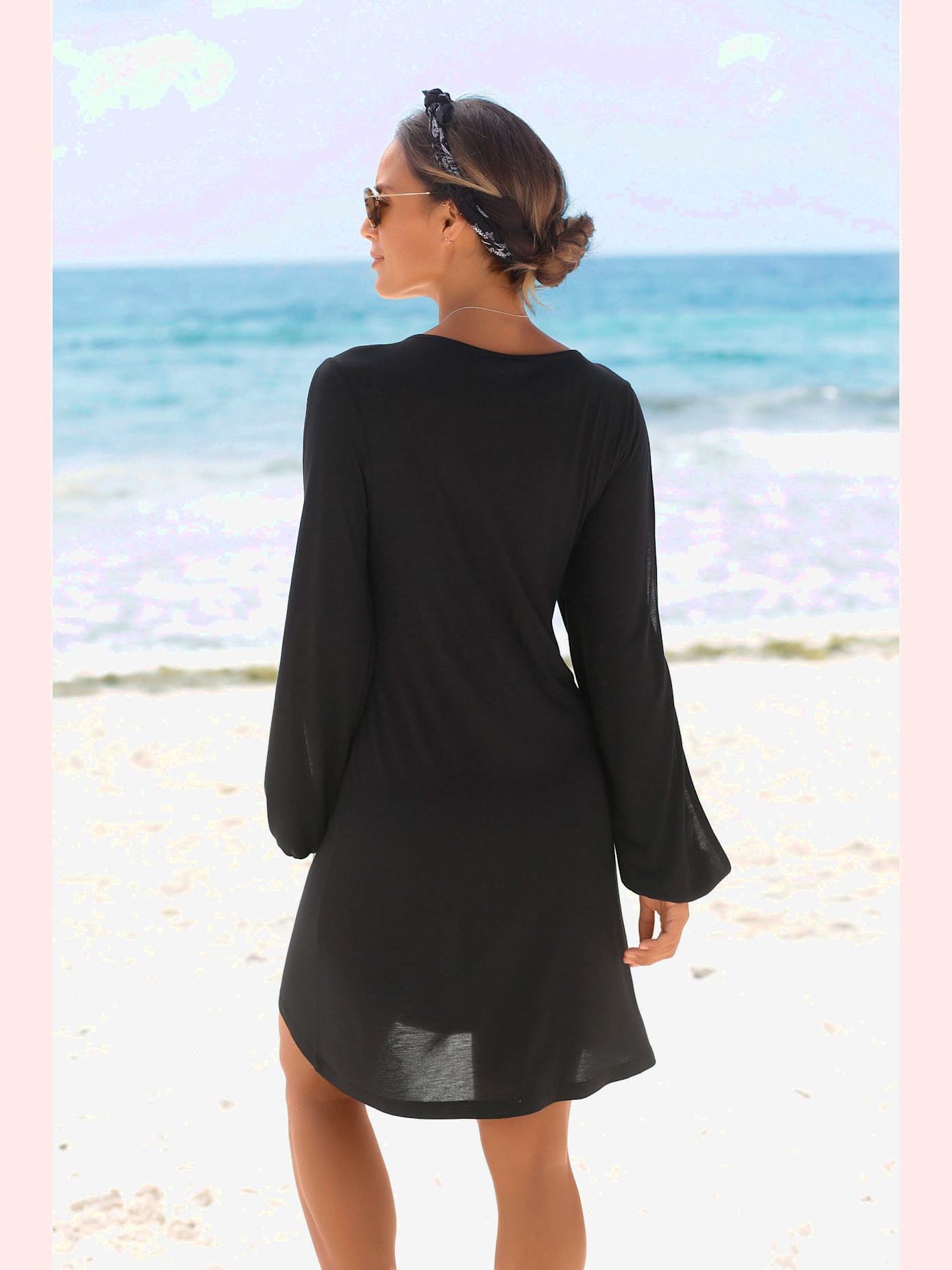 T-shirt long encolure ronde