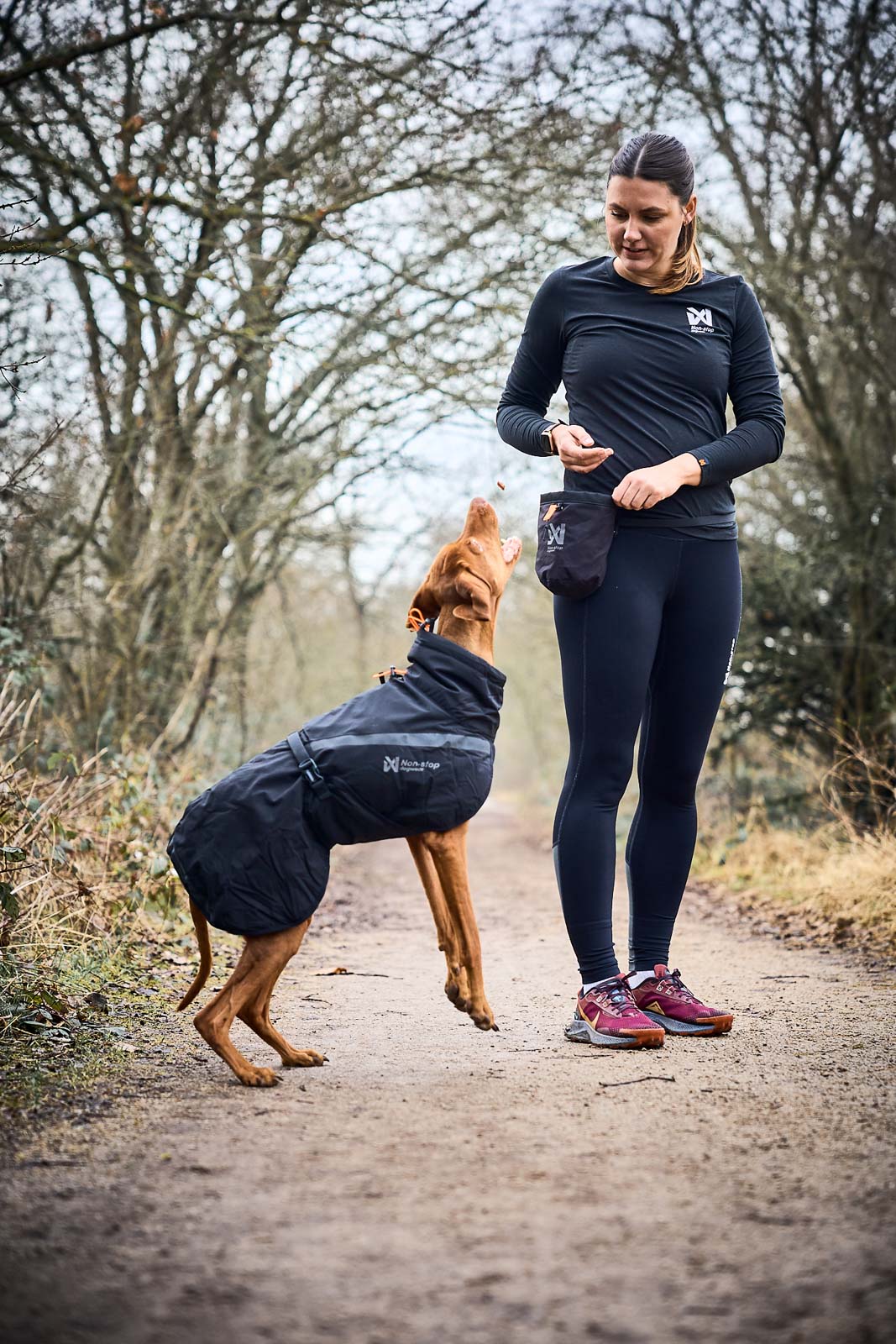 Kjøp Non-Stop Dogwear Treat Bag fra Hekta på tur!
