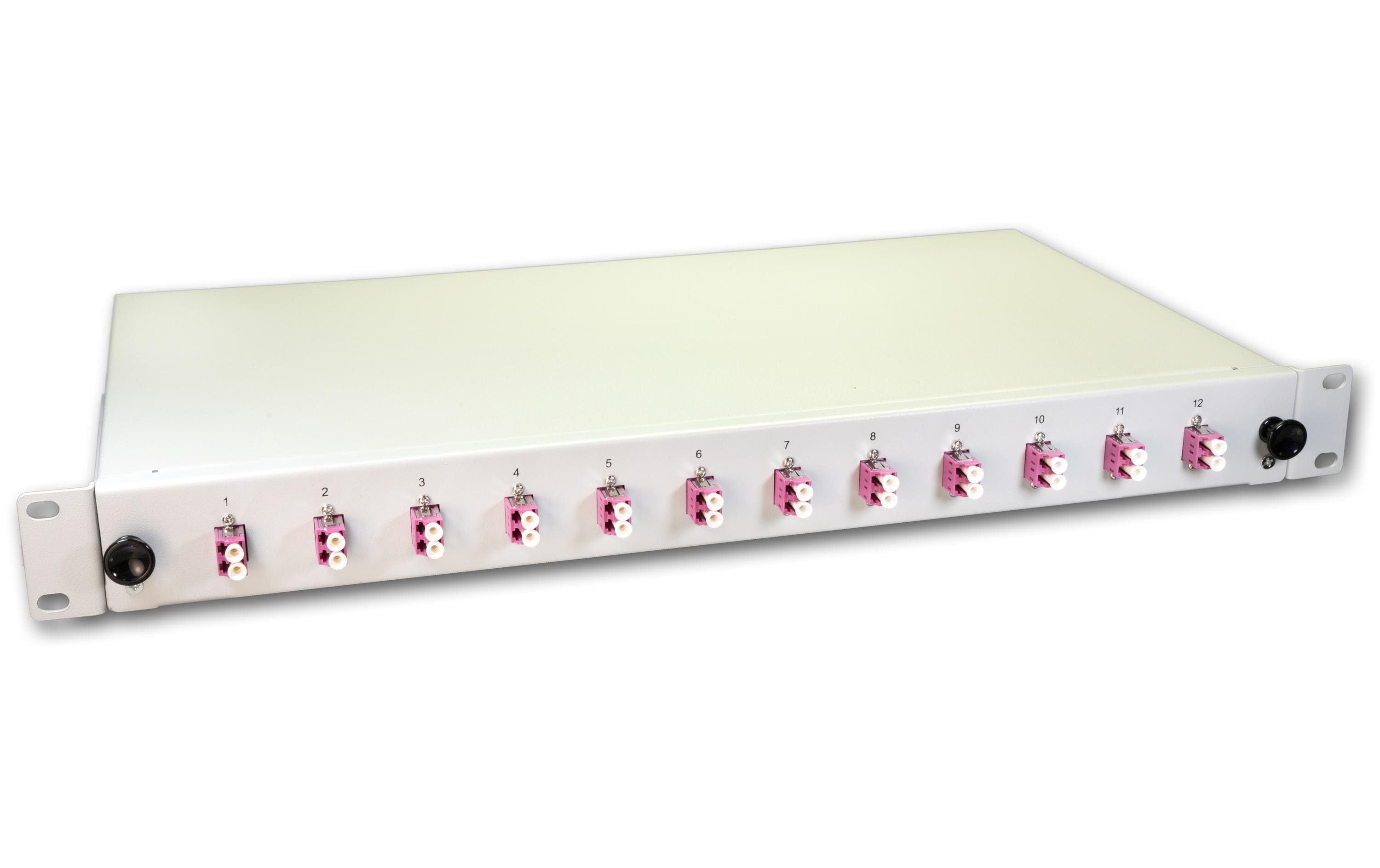 Spleissbox 24 Fasern, 12x DLC MM, 50/125µm OM4 Pigtail<br>LWL Spleissbox, 24 Fasern, 12x DLC Multimode, 50/125µm OM4 Pigtail