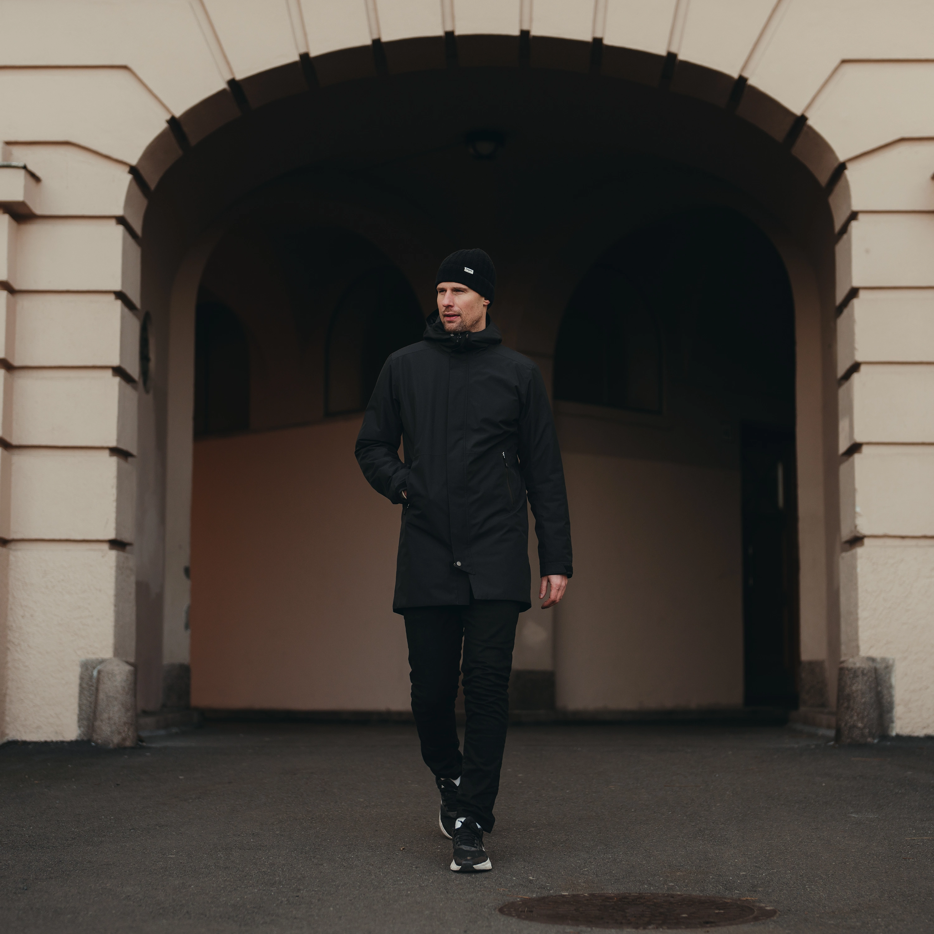 Urban Insulated Shell Coat Men Black