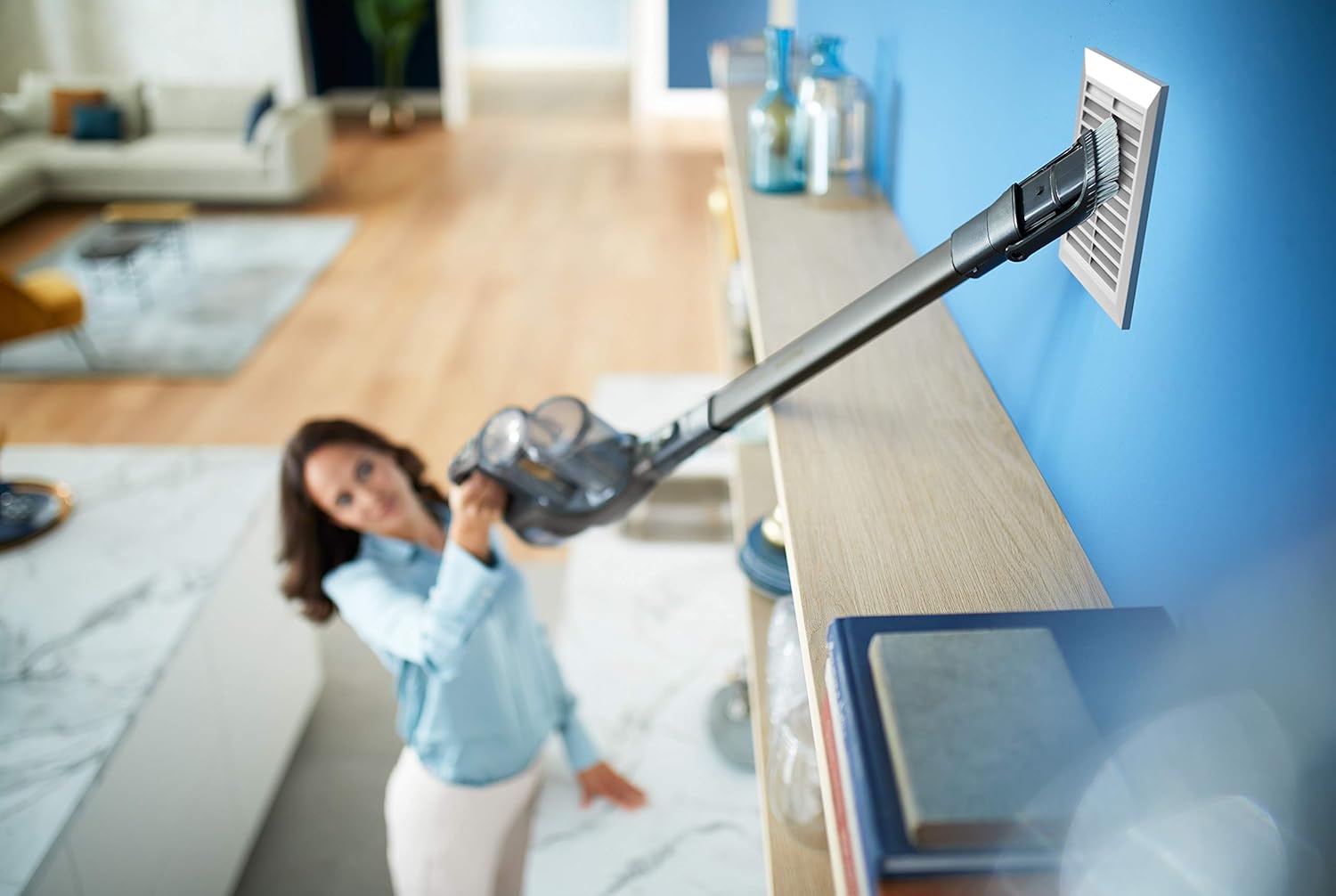 Philips Series 8000 Aqua Plus Kabelloser Staubsauger – Staubsauger, Wischer und Handstaubsauger mit 360-Grad-Saugdüse, bis zu 80 Minuten Laufzeit (XC8347/01)