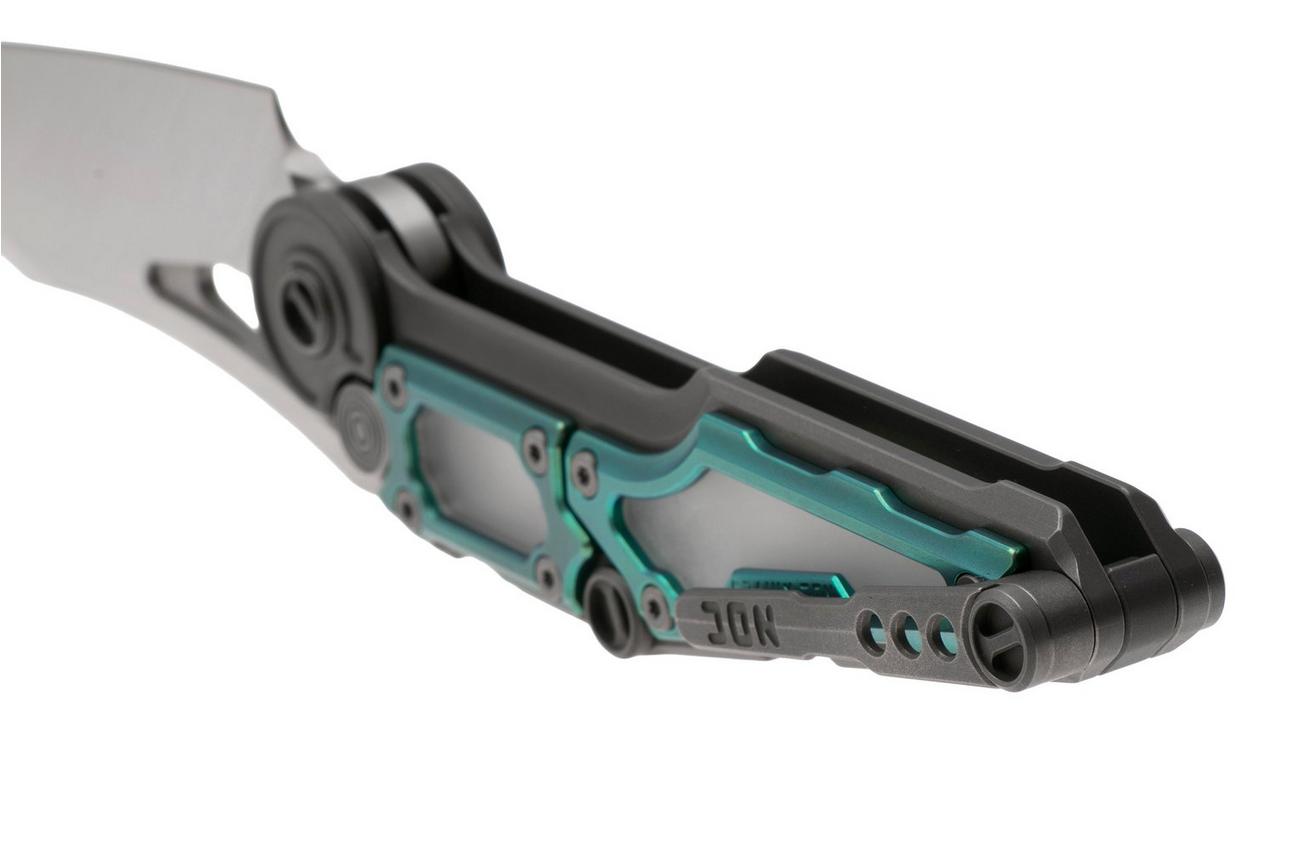 NOC Knives MT-3210, Satin M390, Gray Titanium, Green Titanium Inlay zakmes