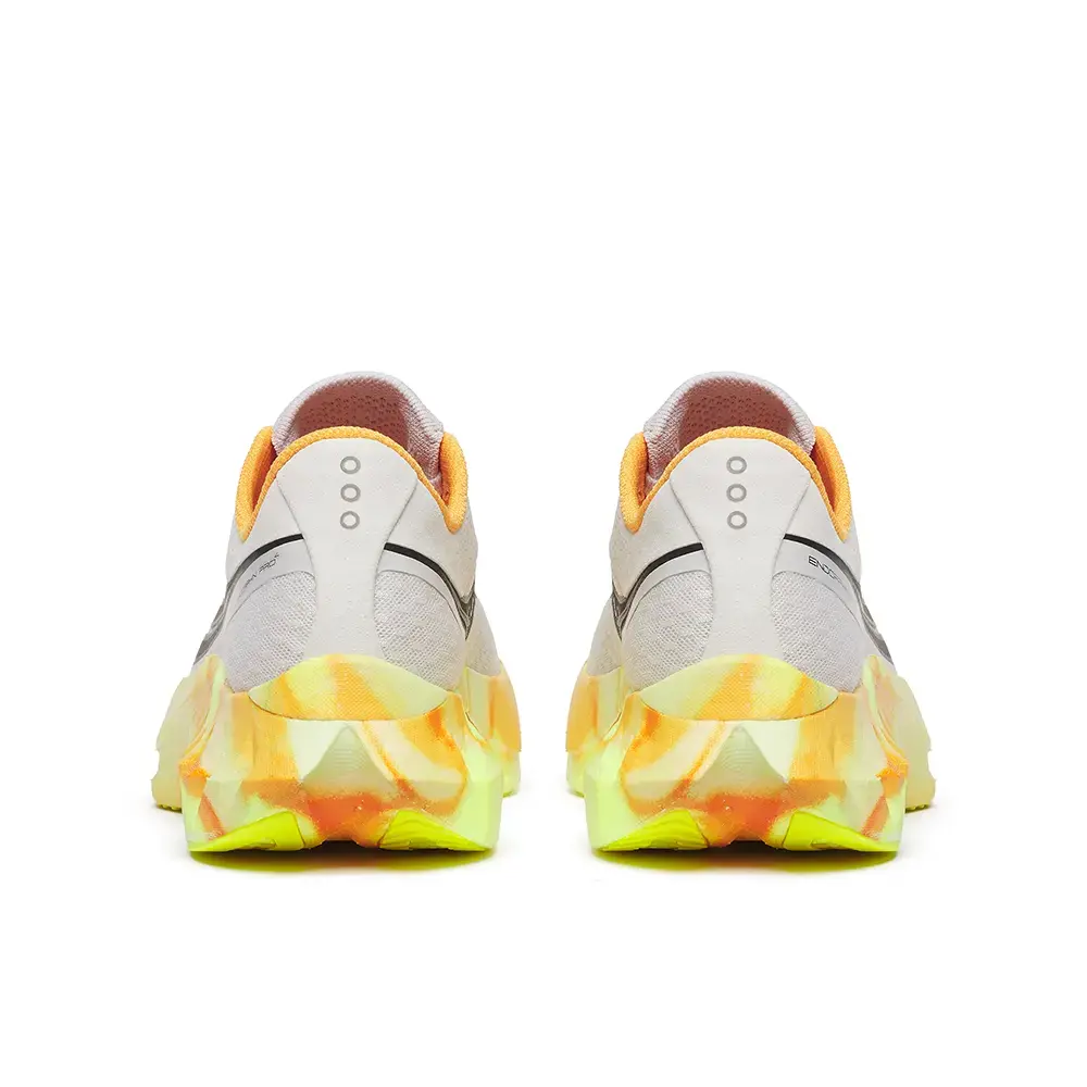 Saucony Endorphin Pro 4 Hardloopschoenen Wit/Geel/Oranje Heren