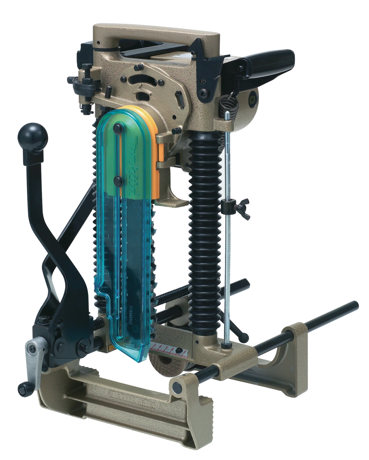 Makita 7104L kettingfrees - 1140W