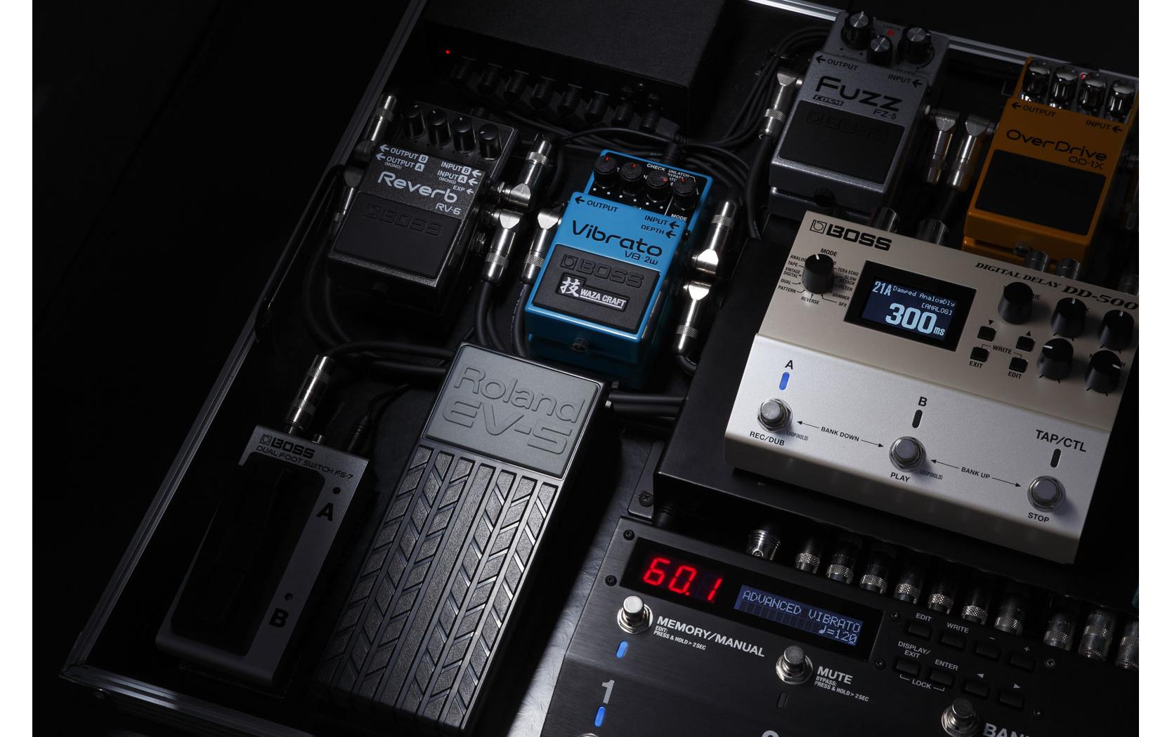 Pedal VB-2W<br>Neuauflage des originalen Vibrato-Pedals, erweitert auf Basis der «Waza»-Handwerkskunst