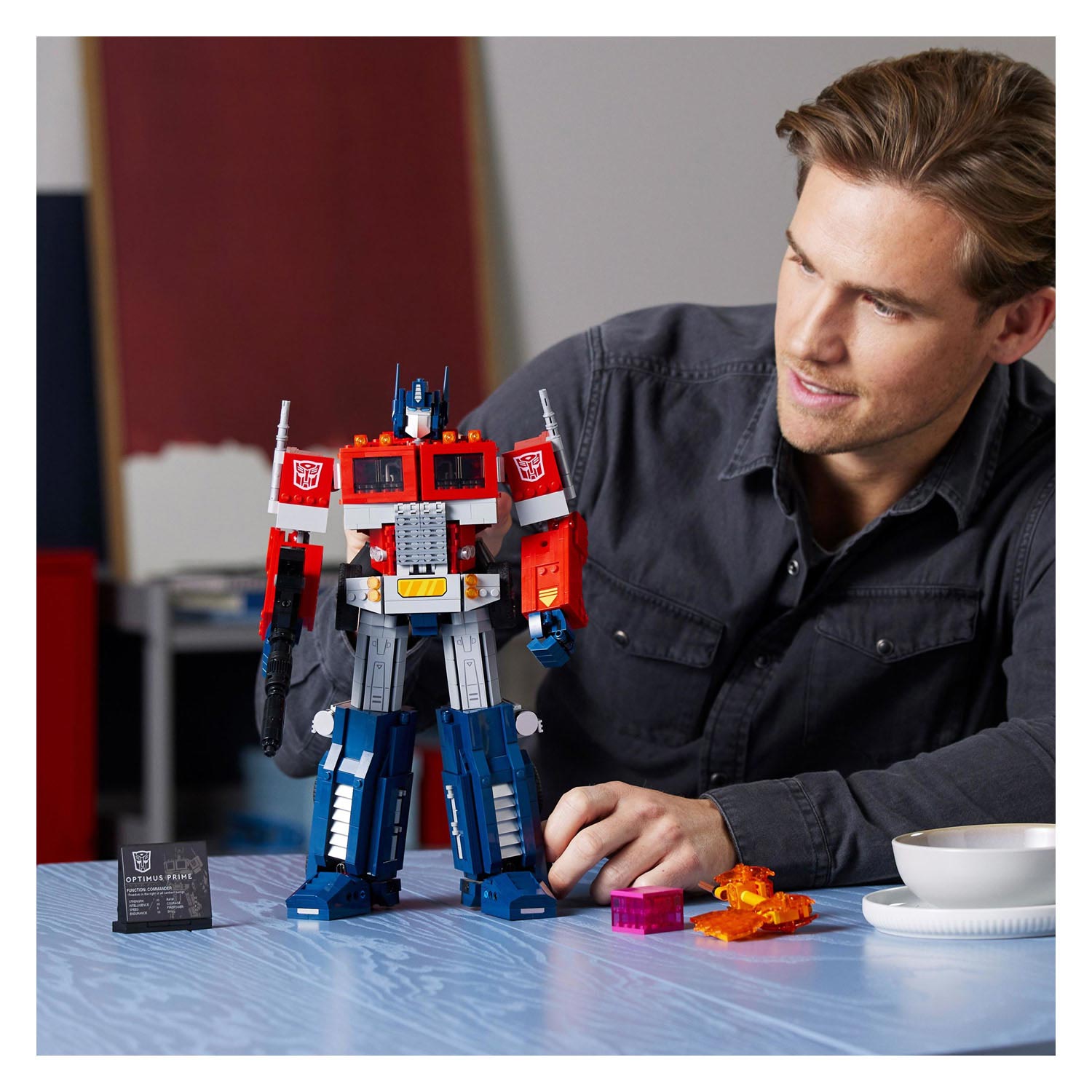 LEGO 10302 Optimus Prime