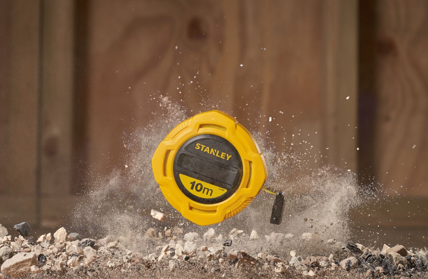 Stanley 0-34-295 Landmeter fiberglas 10m x 12,7mm gesloten kast