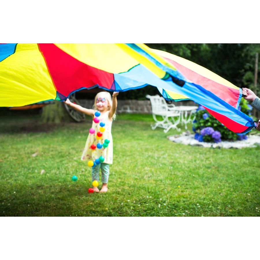 knorr toys® Schwungtuch Up and downinkl. 25 balls; Ø ca. 305 cm; 12 Griffe rot