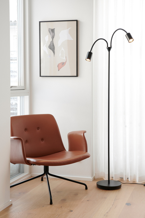 Nordlux Explore gulvlampe sort
