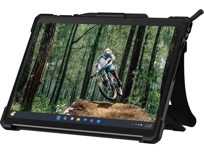 UAG Tablet Back Cover Plasma Surface Pro 9 / 10 / 11 Robuste Tablet-Schutzhülle mit Handschlaufe für das Microsoft Surface Pro Pro 9 / 10 / 11