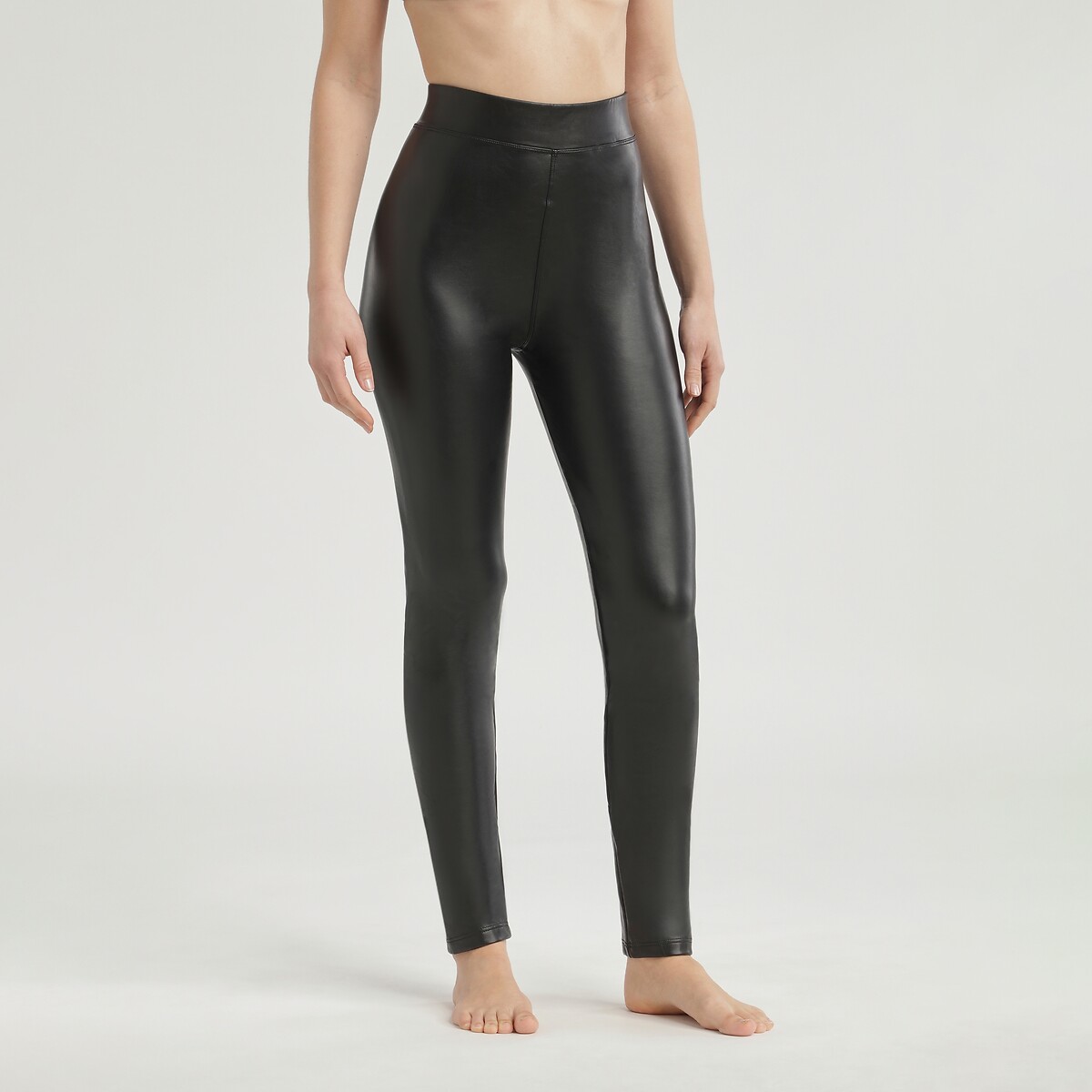 Leggings DIM em estilo similar
