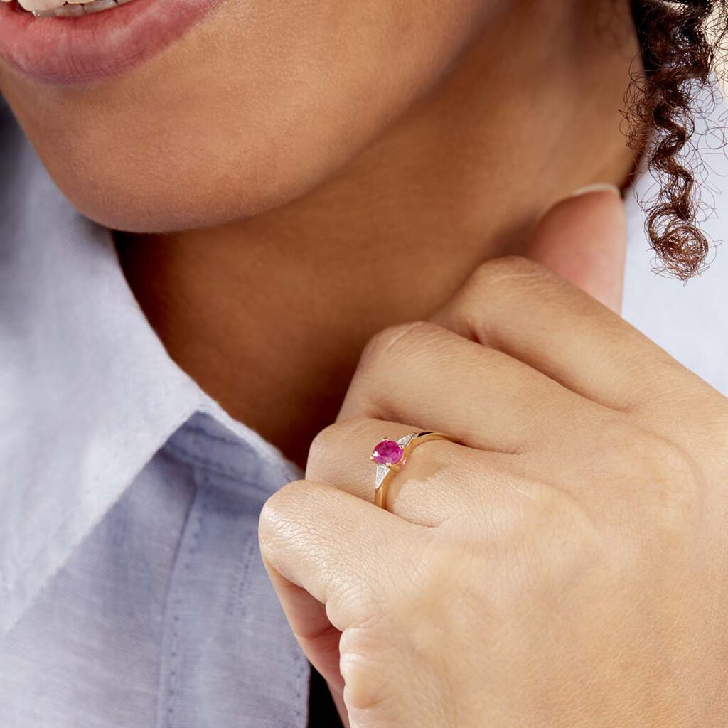 Bague Solitaire Accompagné Or Jaune Ludmilla Rubis Diamants