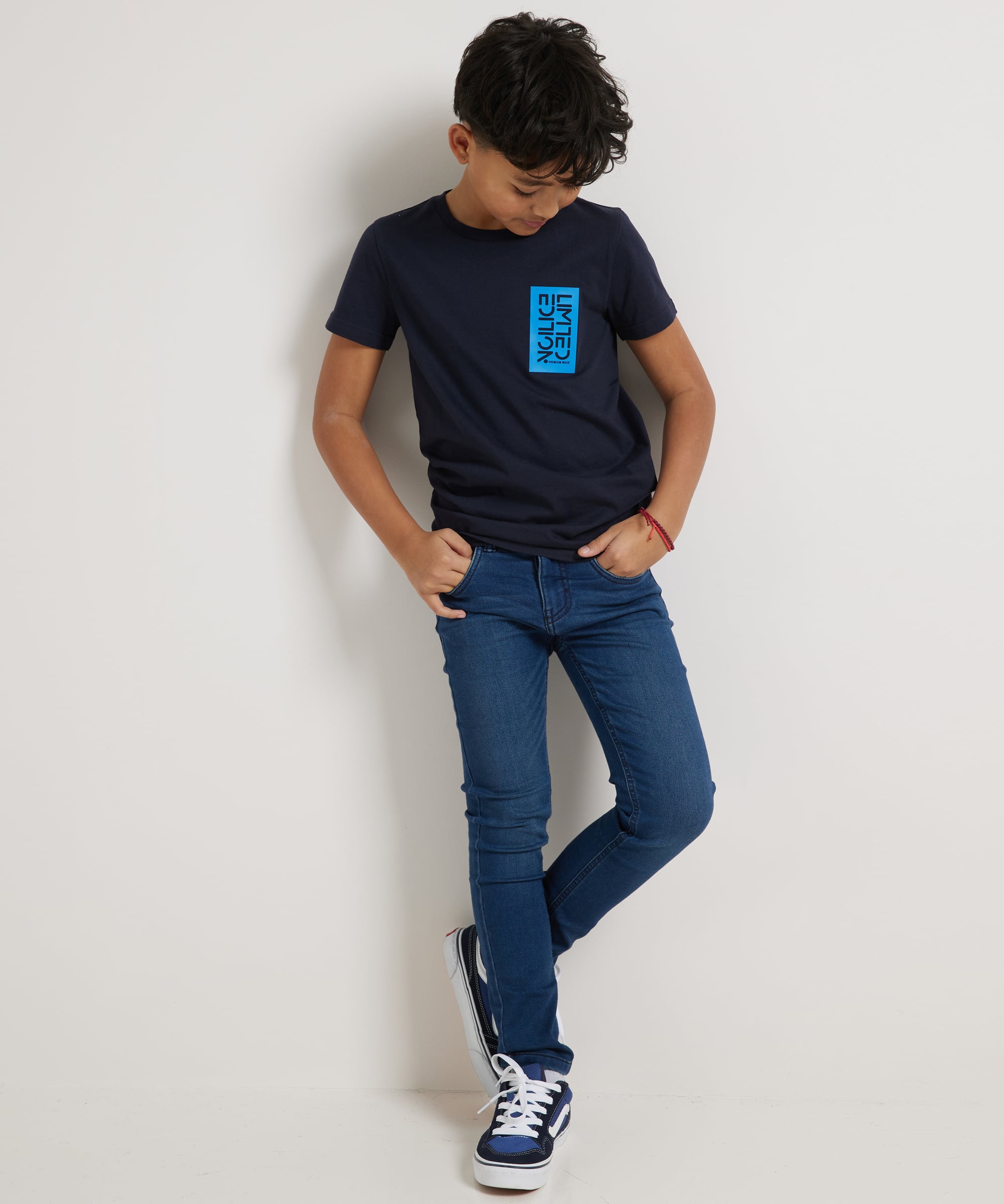 uni t-shirt borstprint