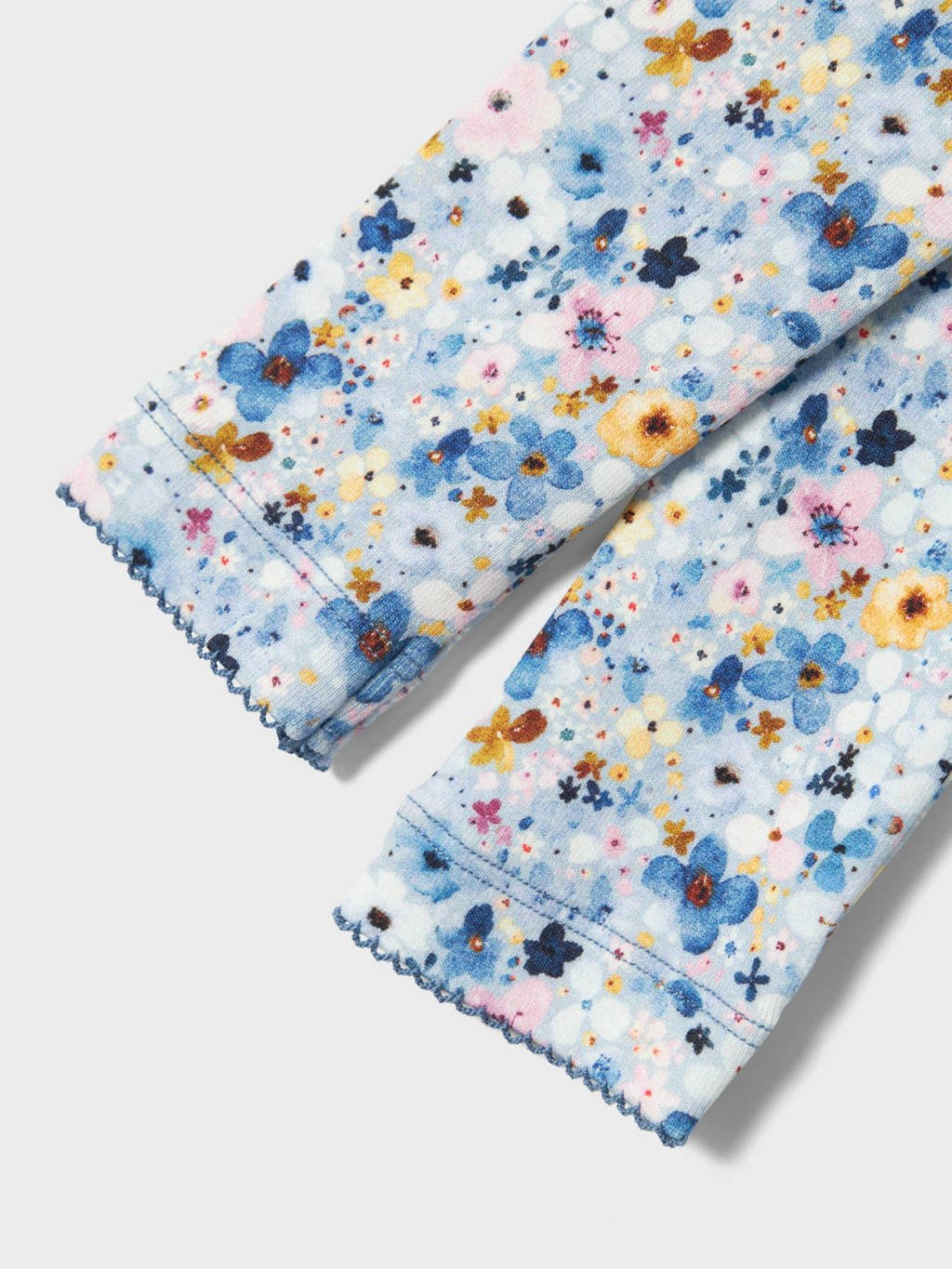 NAME IT baby gebloemde regular fit broek NBFLOSA blauw